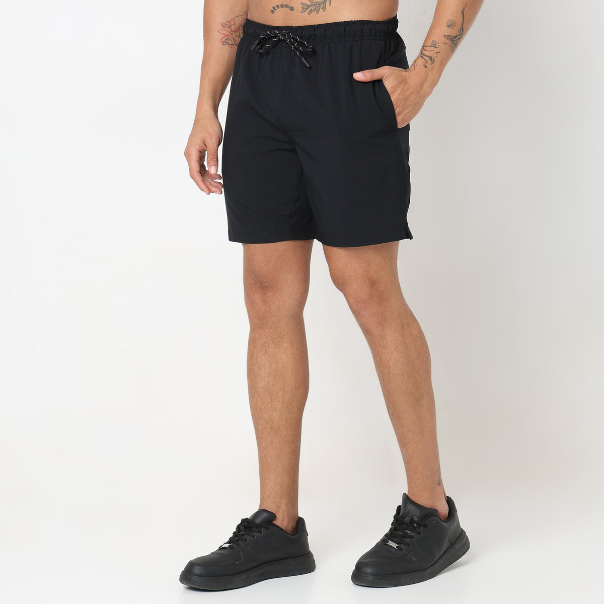 Regular Fit Solid Mid Rise Shorts