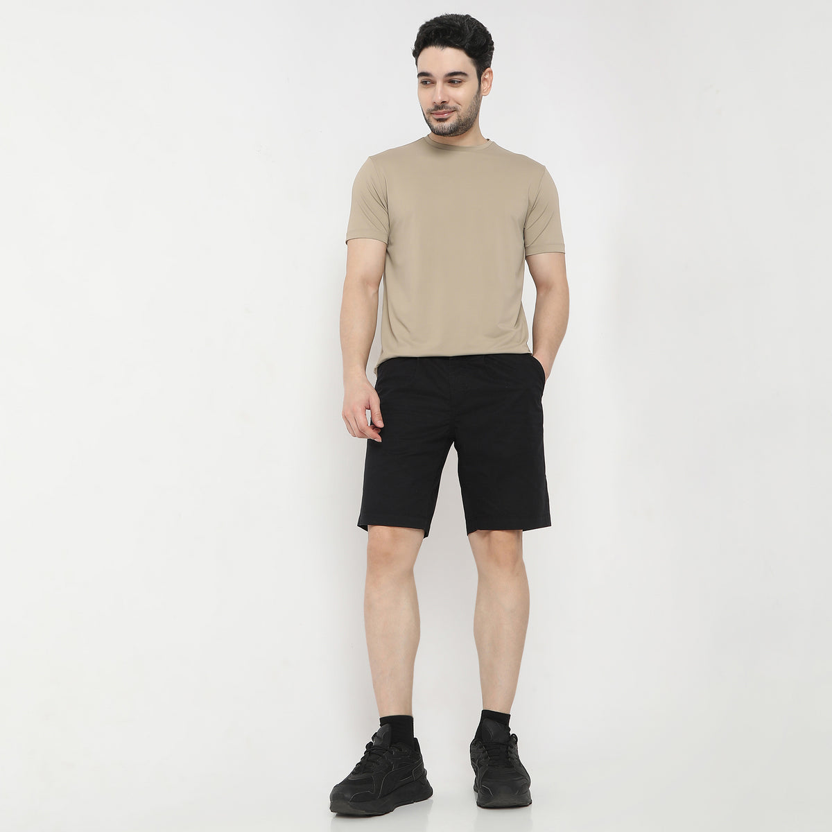 Solid Knee Length Active Shorts