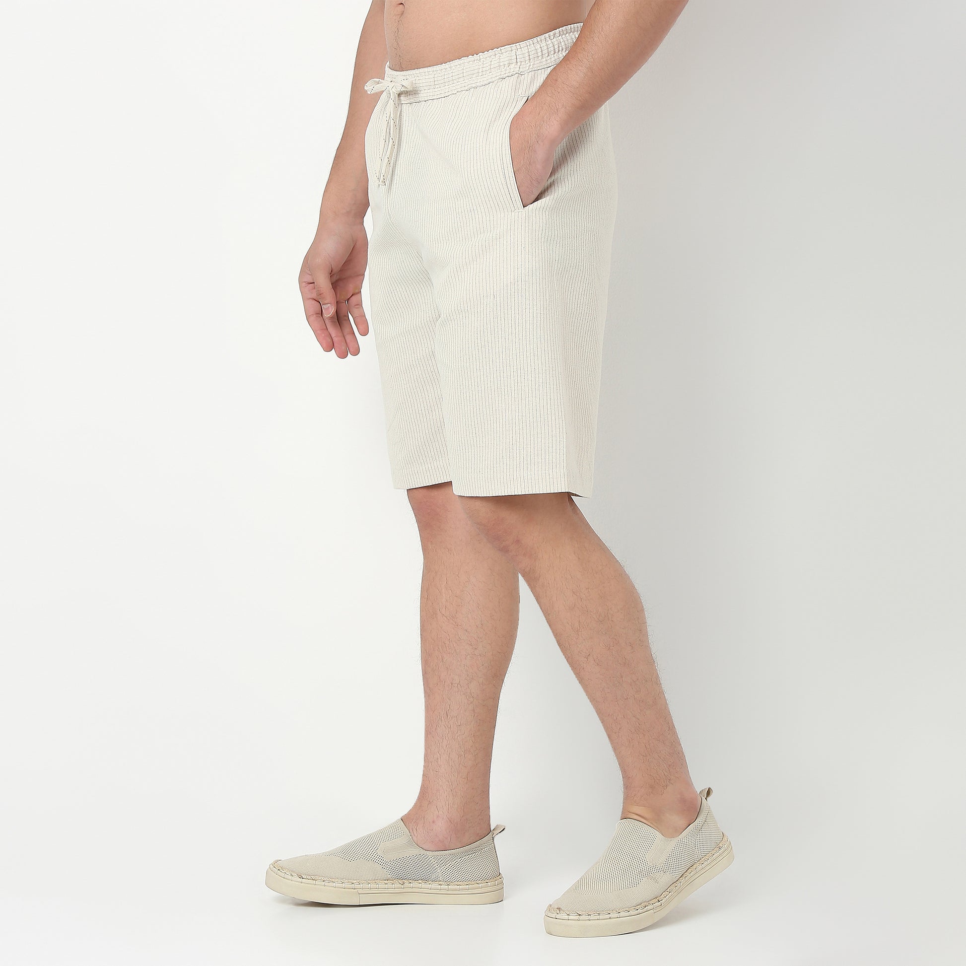 Relaxed Fit Trendy Yarn Dyed Textured Pull-On Shorts 