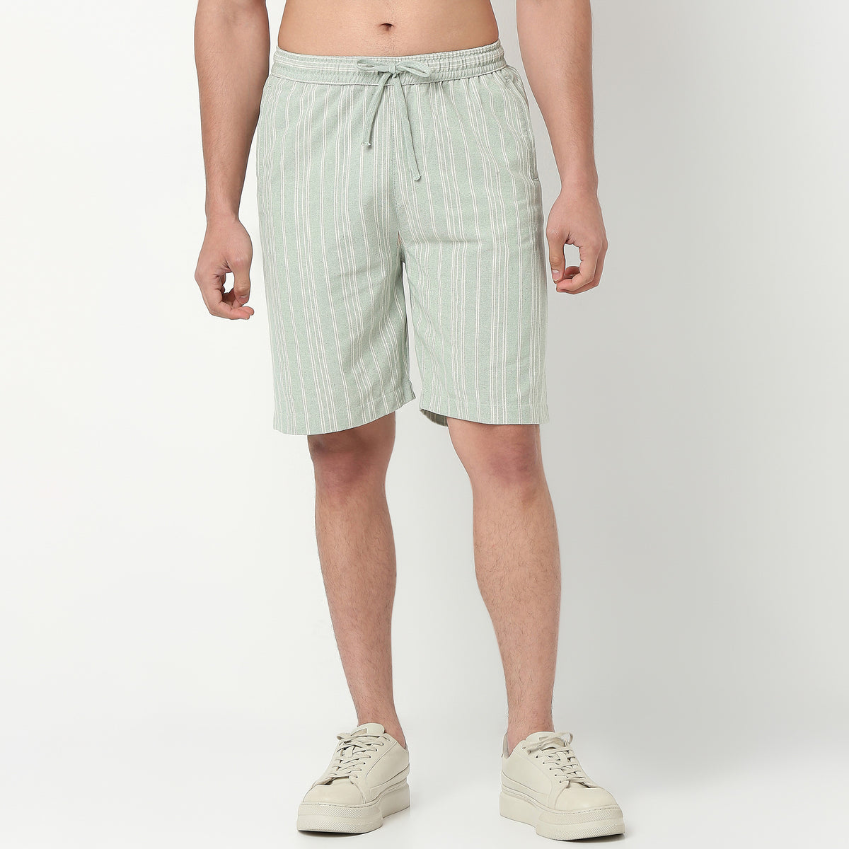 Relaxed Fit Trendy Yarn Dyed Textured Pull-On Shorts 