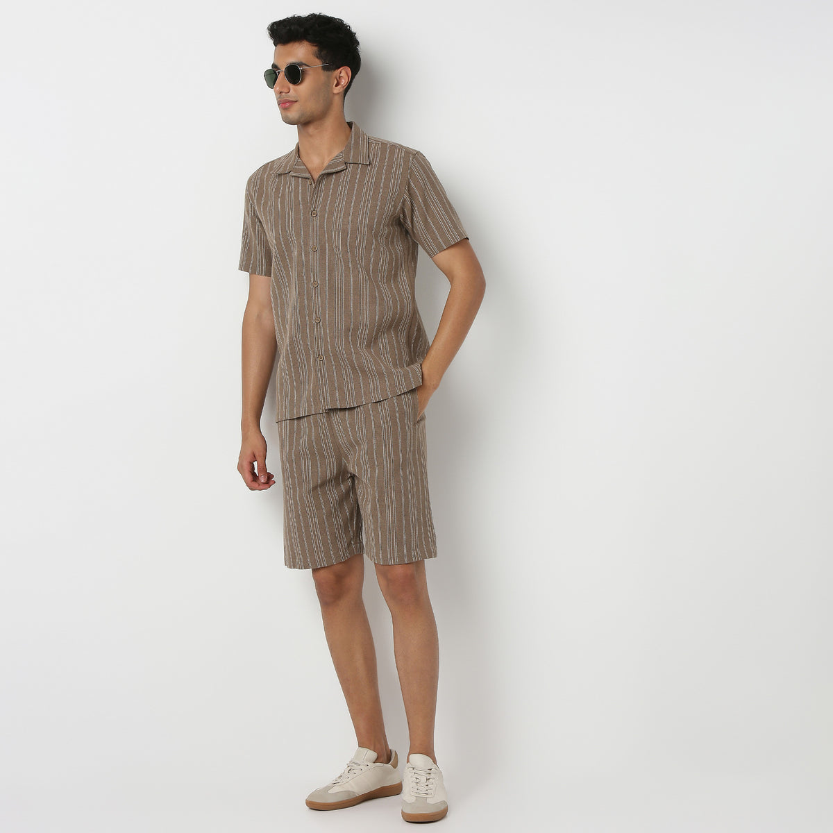 Above Knee Trendy Yarn Dyed Textured Pull-On Shorts with Lots Of Oomph- Relaxed Fit