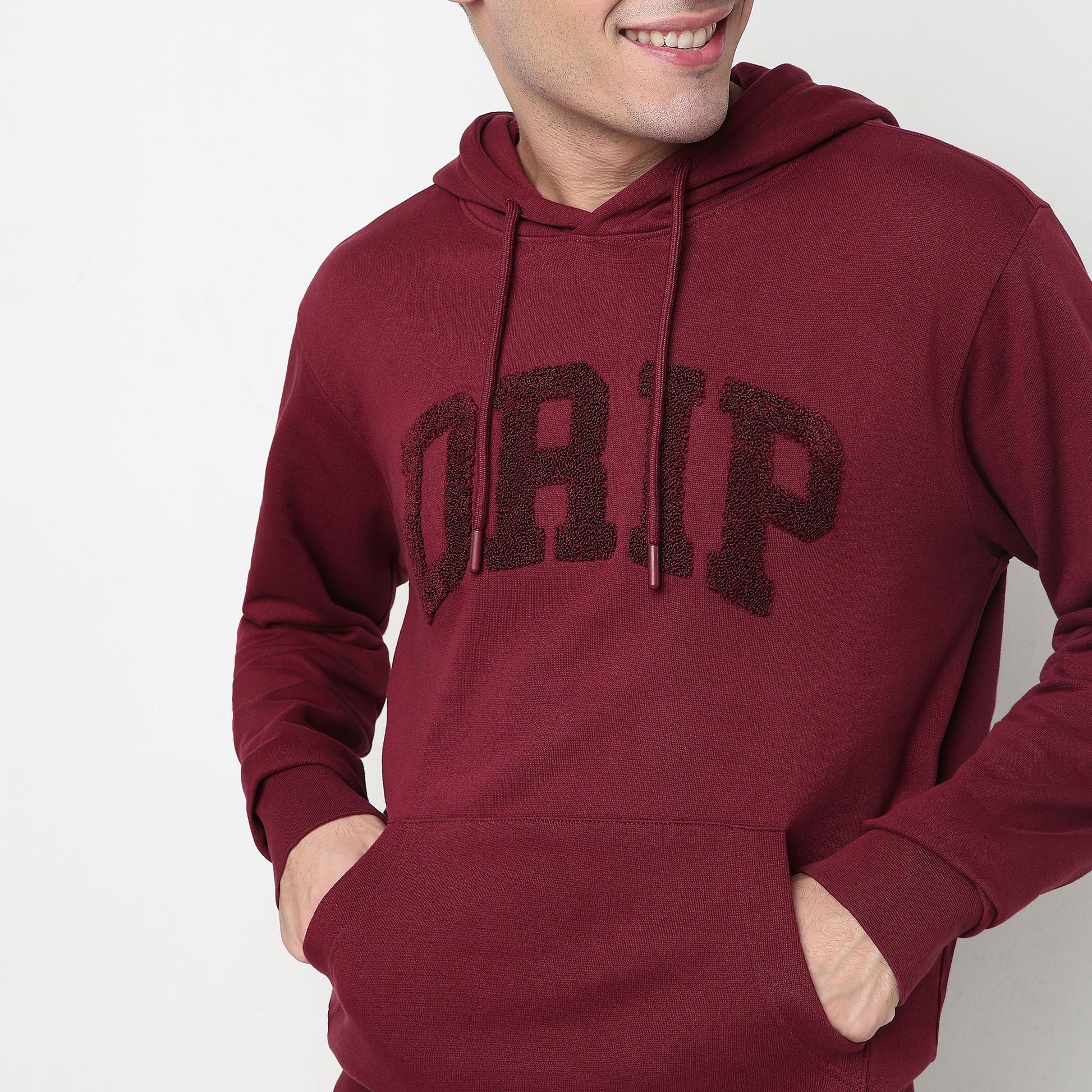 Buy Men Regular Fit Solid Full Sleeve Sweatshirt  - Style Union