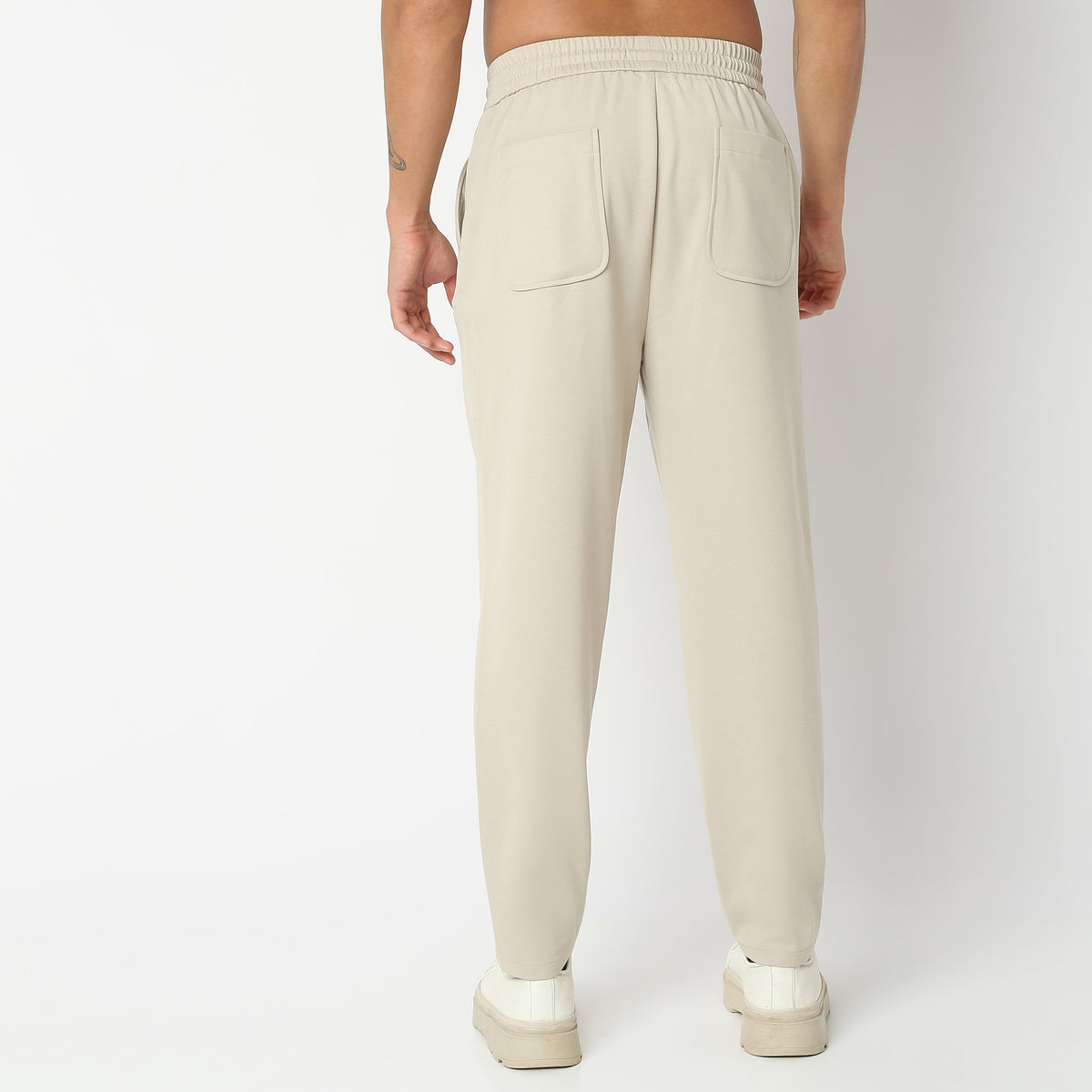 Regular Fit Solid Mid Rise Trousers