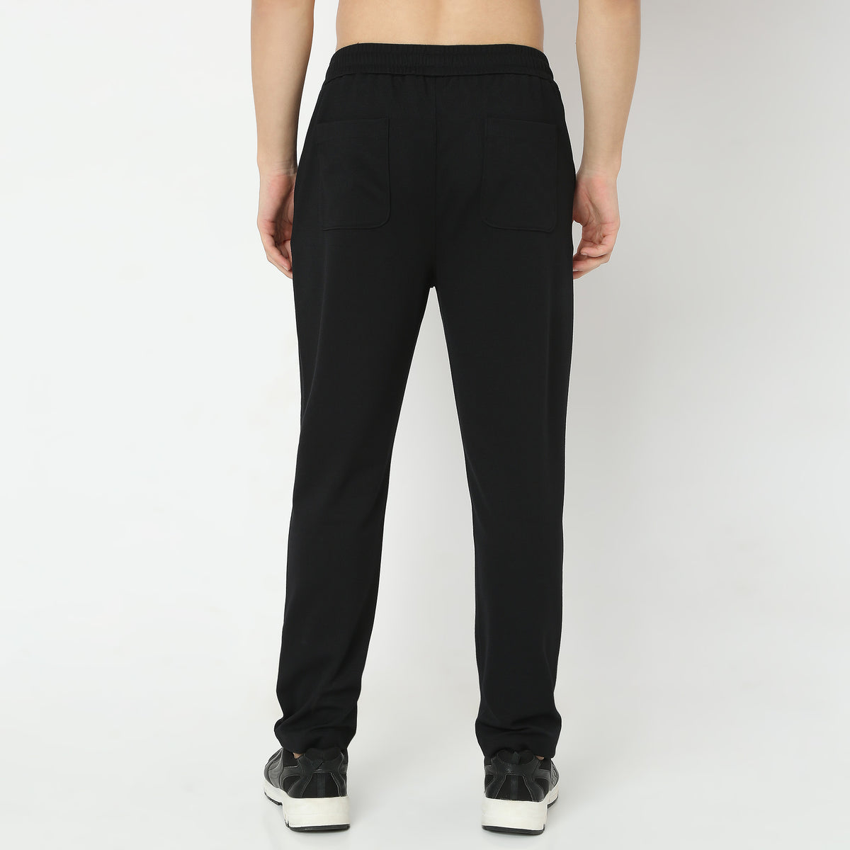 Regular Fit Solid Mid Rise Trousers