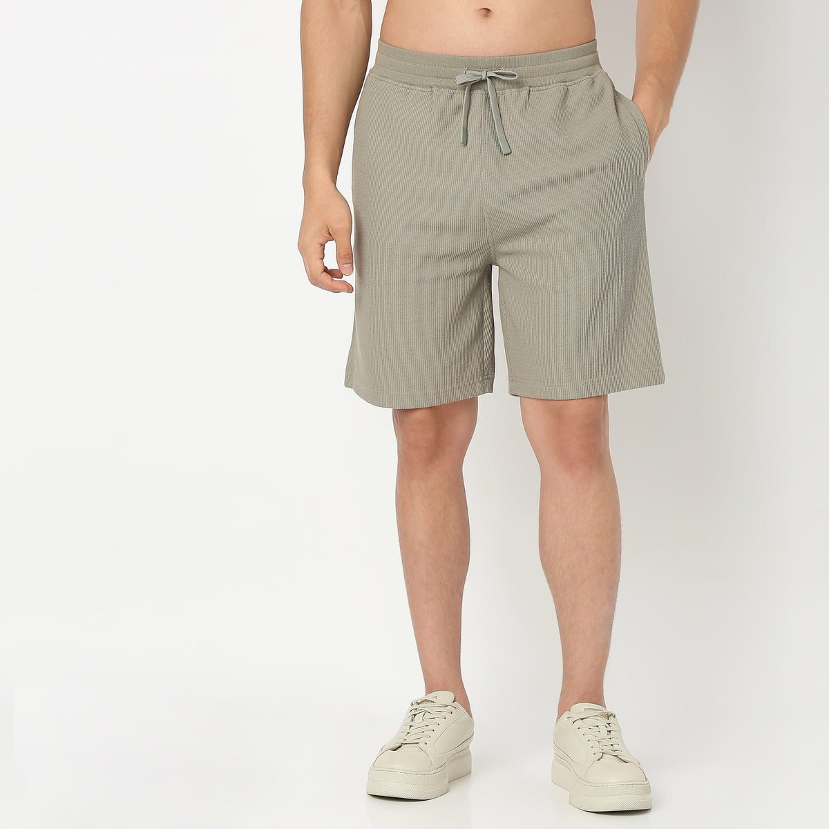 Above Knee Structured Cropped Bermuda Structured Shorts 