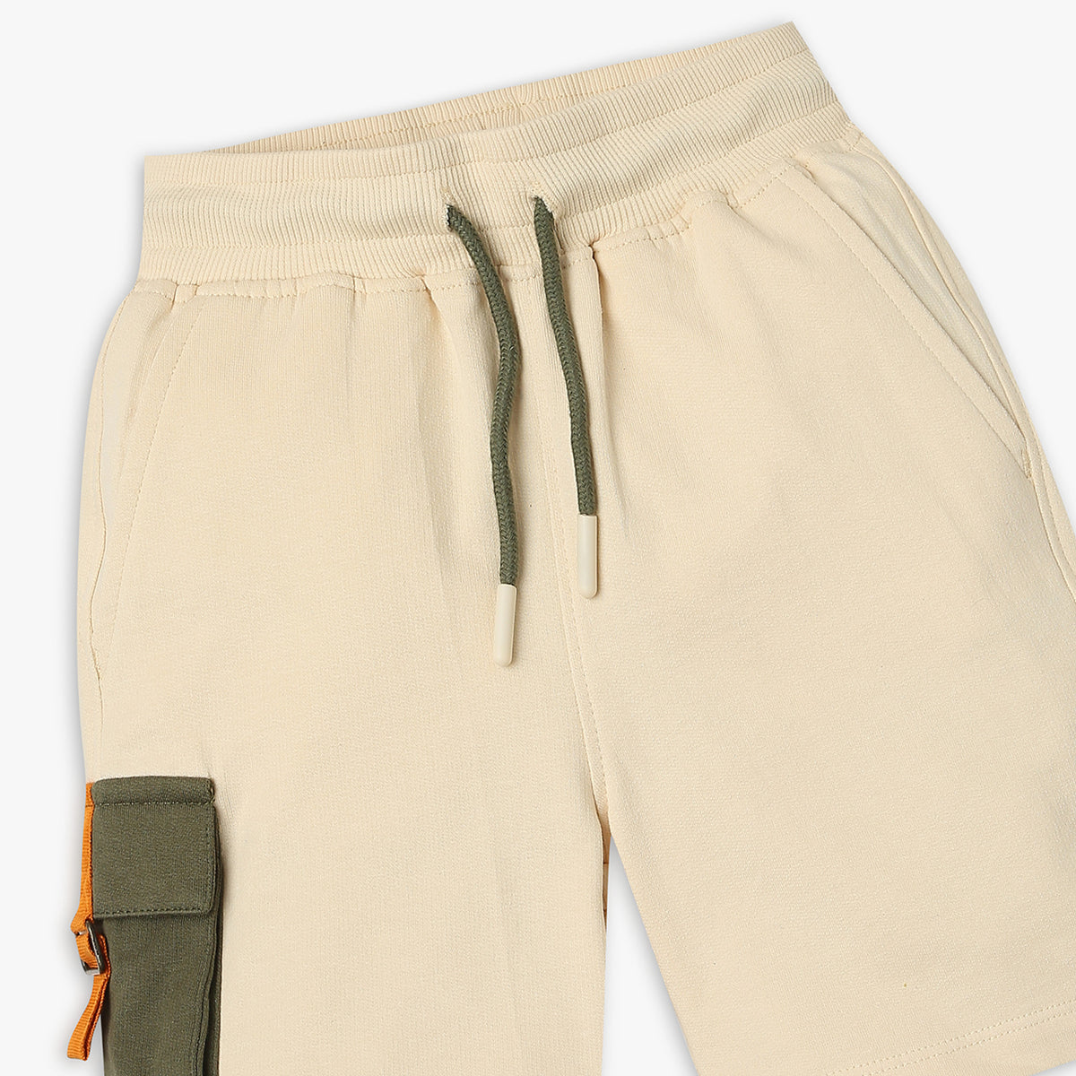 Boys Regular Fit Solid Mid Rise Shorts