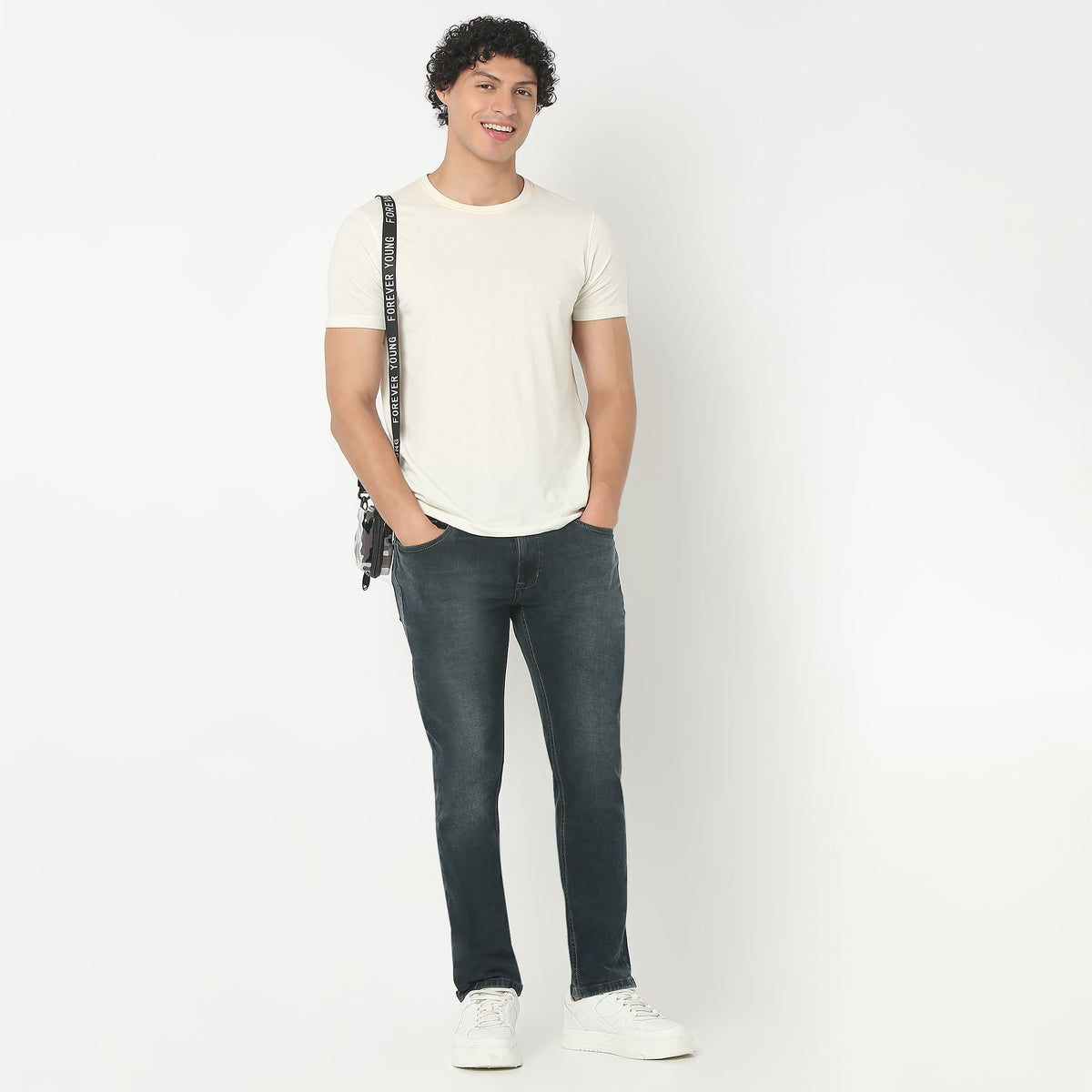 Solid Full Length Straight Fit Tinted Vintage Jeans