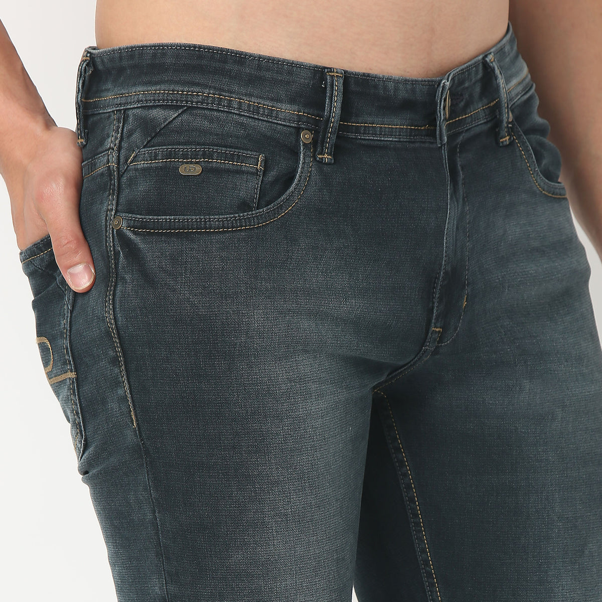 Solid Full Length Straight Fit Tinted Vintage Jeans