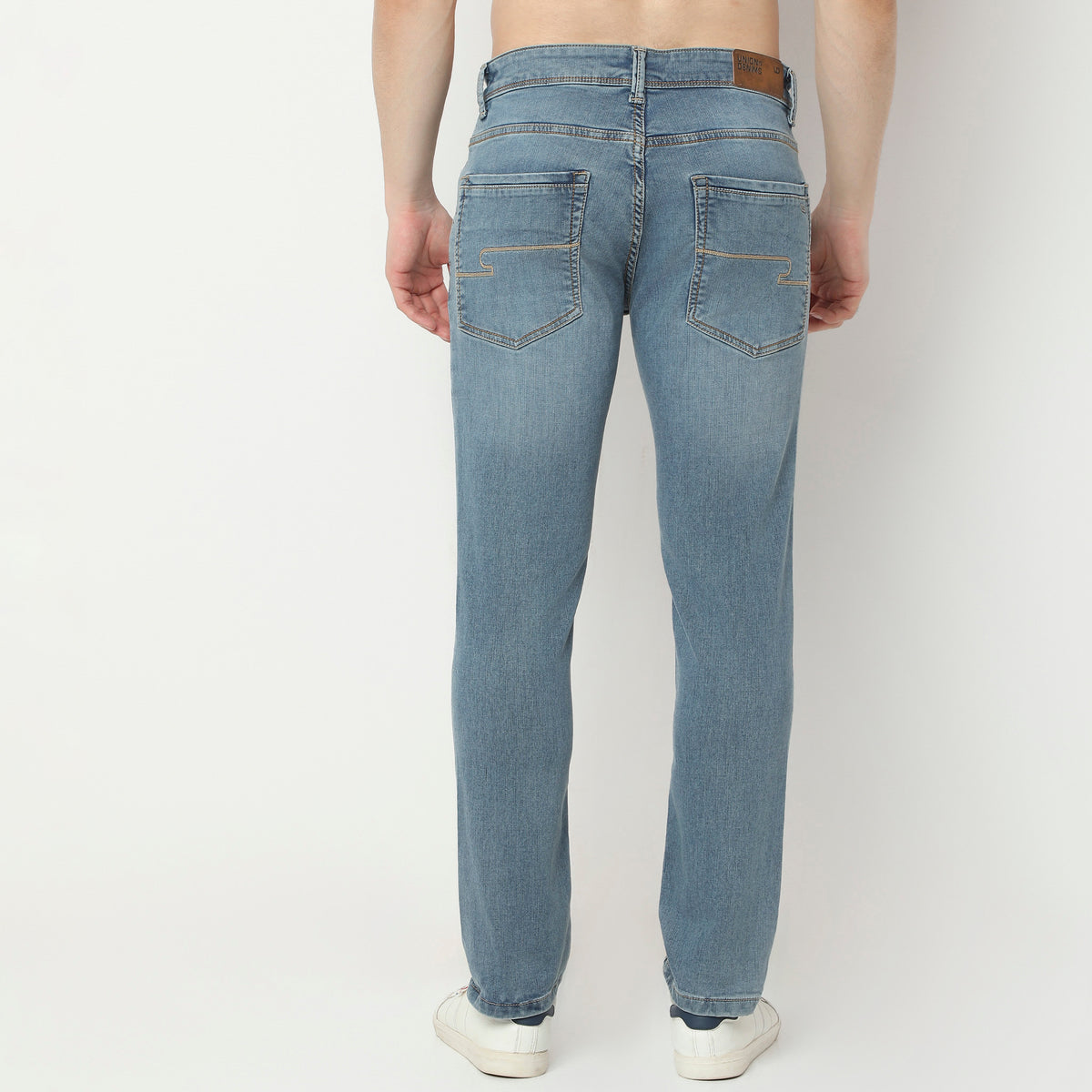 Slim Fit Vintage Look Jeans