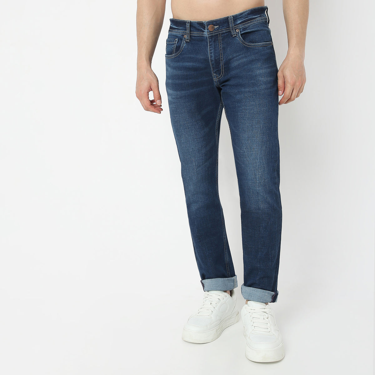 Straight Fit Timeless Jeans