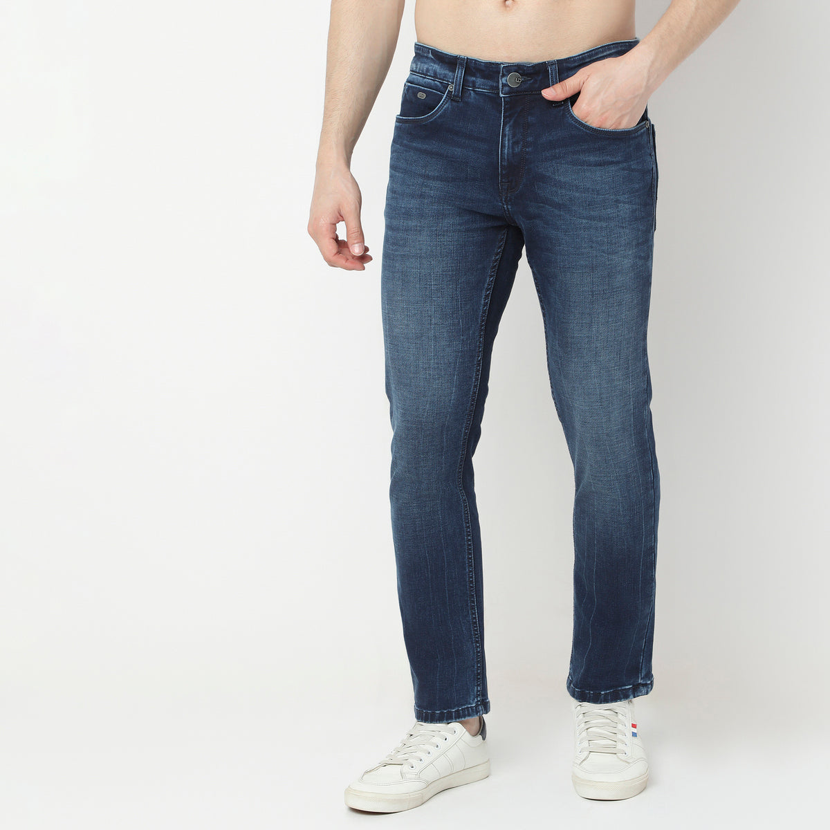 Slim Fit Classic Washed Jeans