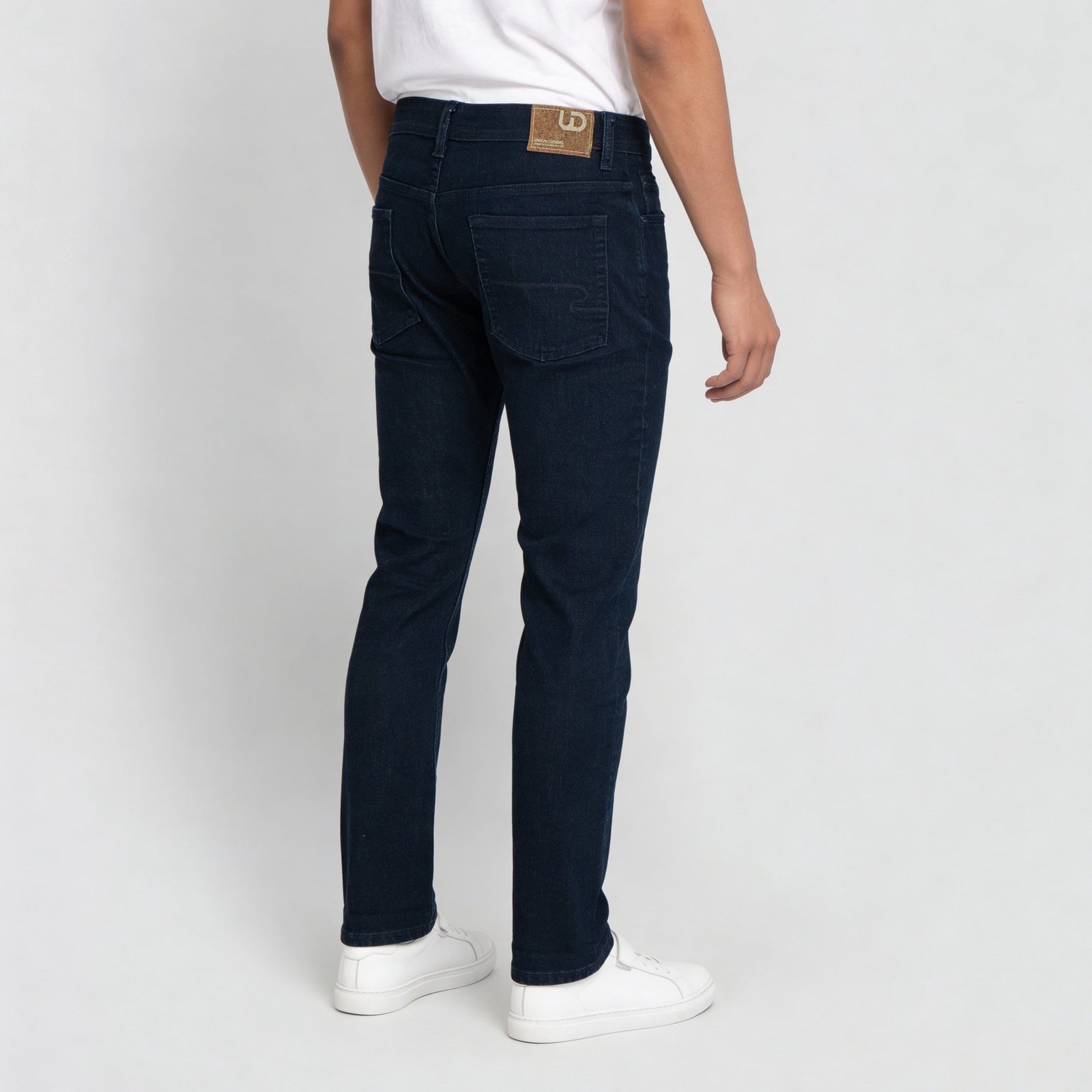Straight Fit Solid Jeans