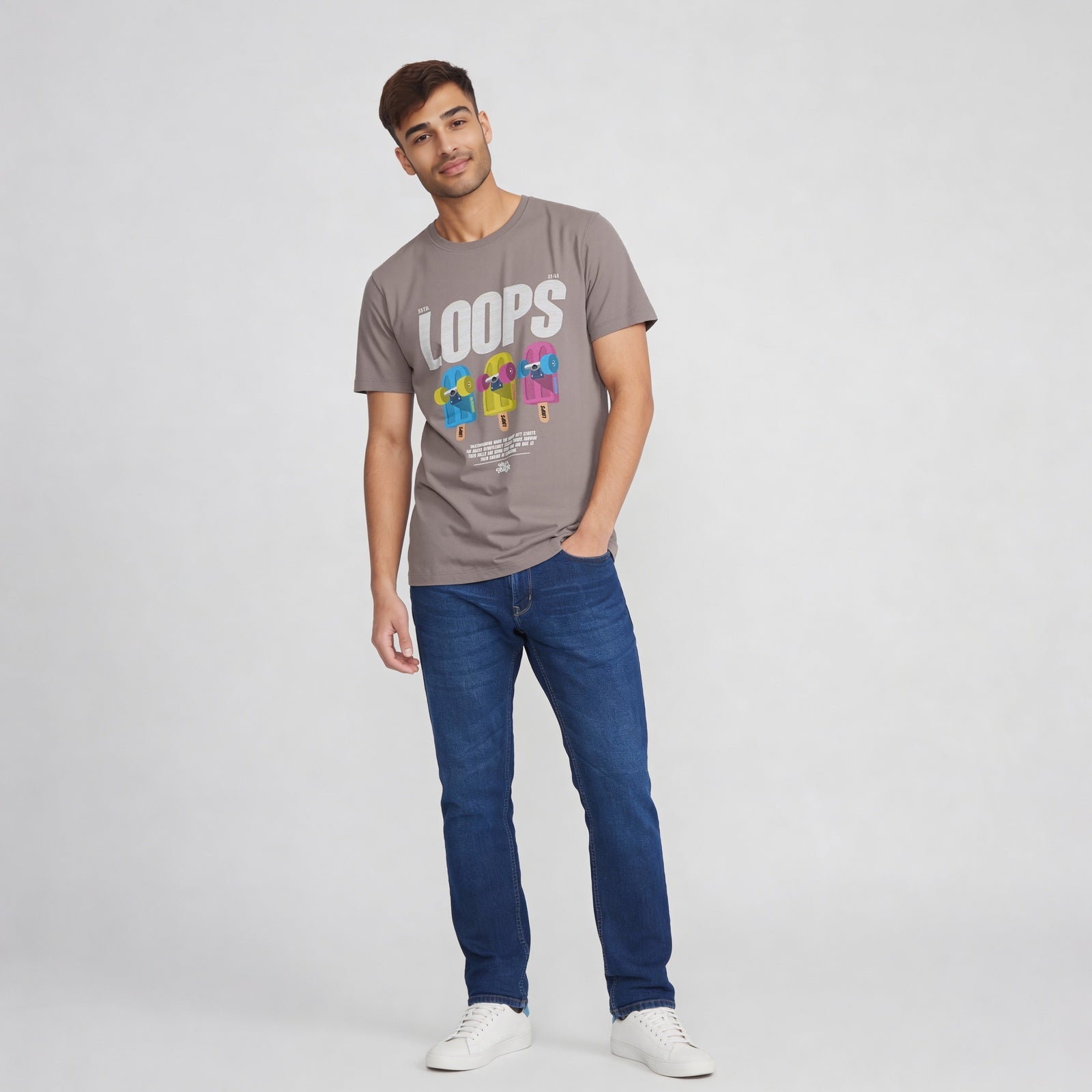 Relaxed Fit Essentials Jeans