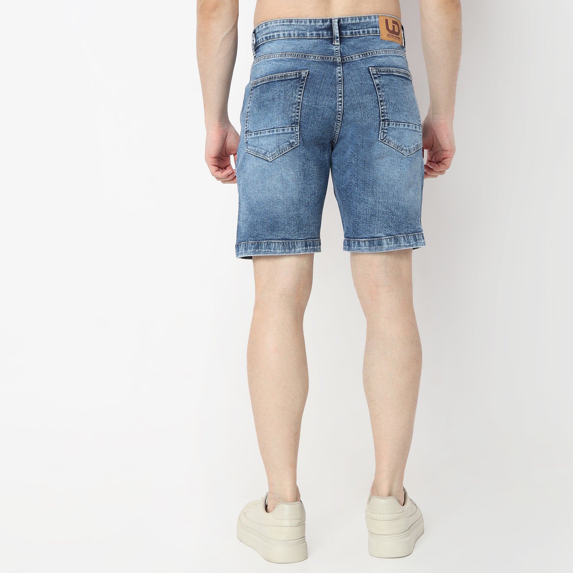 Regular Fit Solid Short Length Mid Rise Shorts