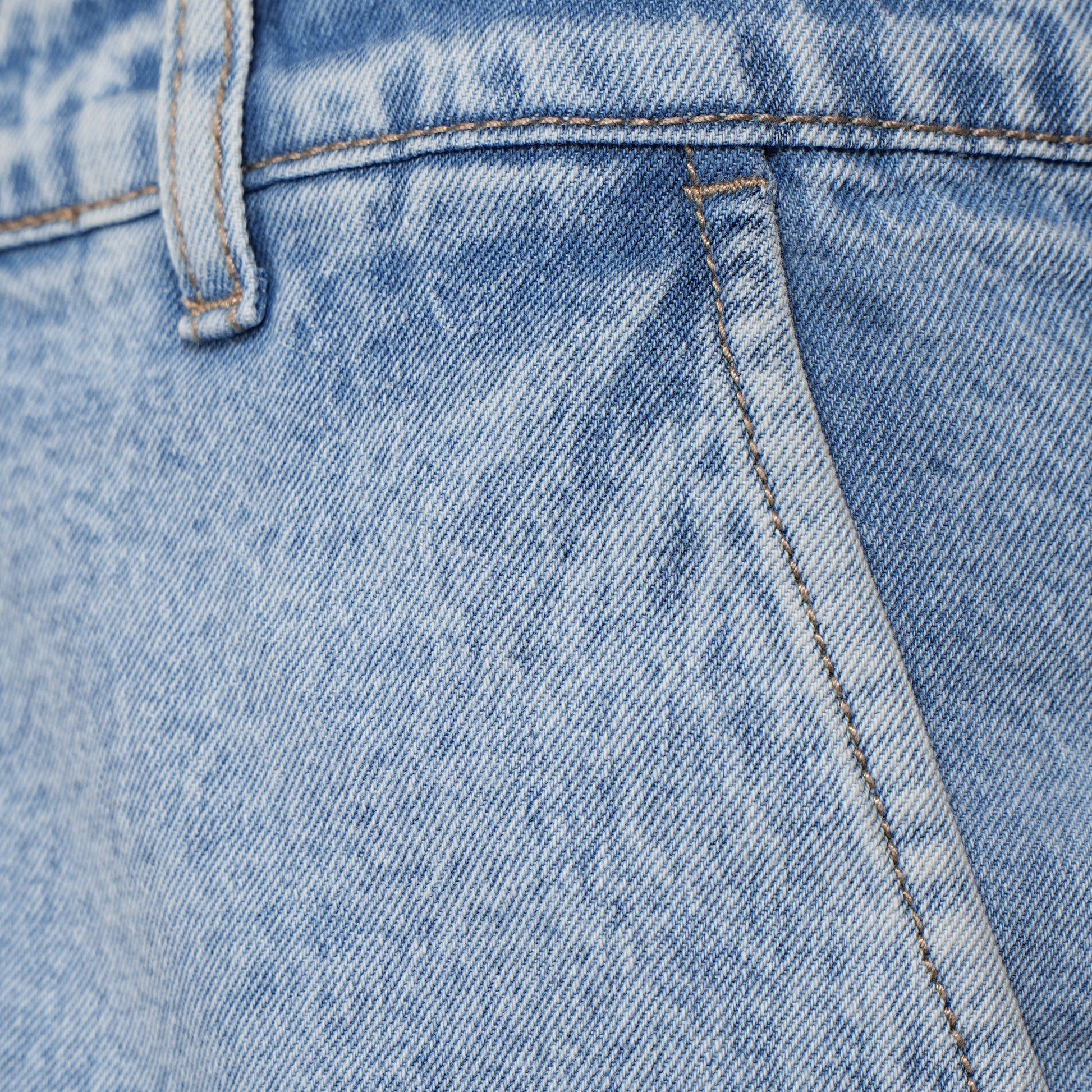 Solid Mid Rise Cargo Shorts