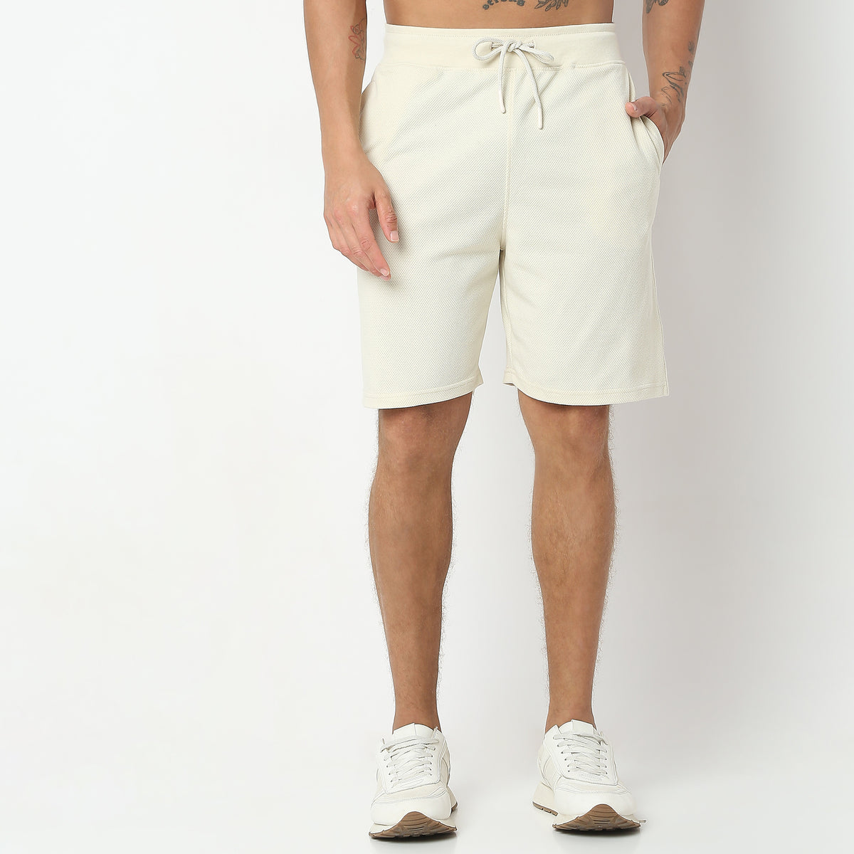 Regular Fit Structured Mid Rise Shorts