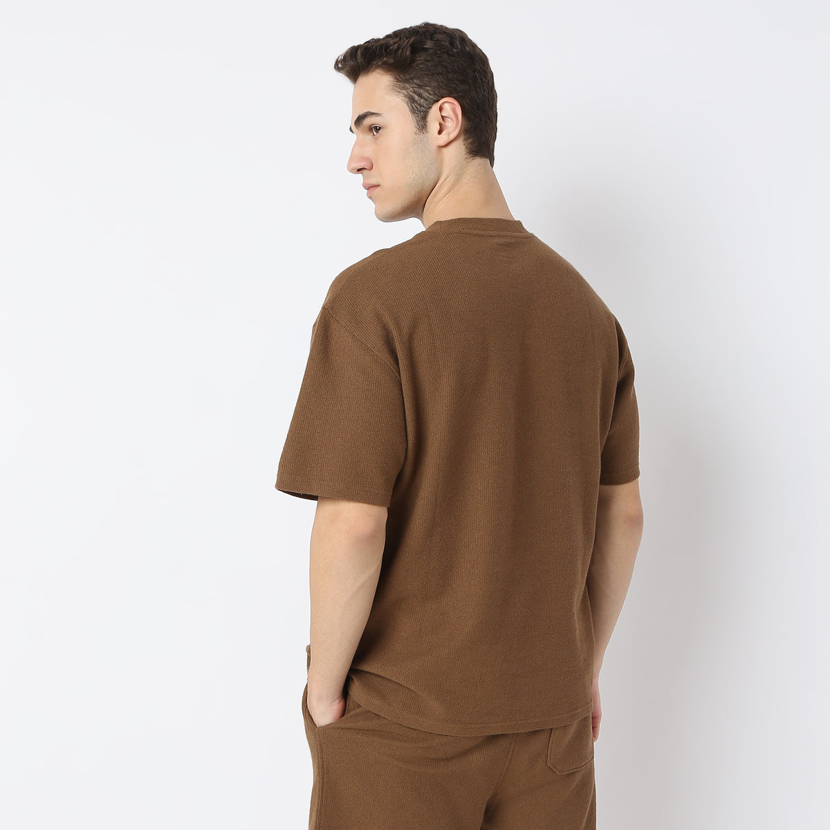 Oversize Structured Modern Street T-Shirt