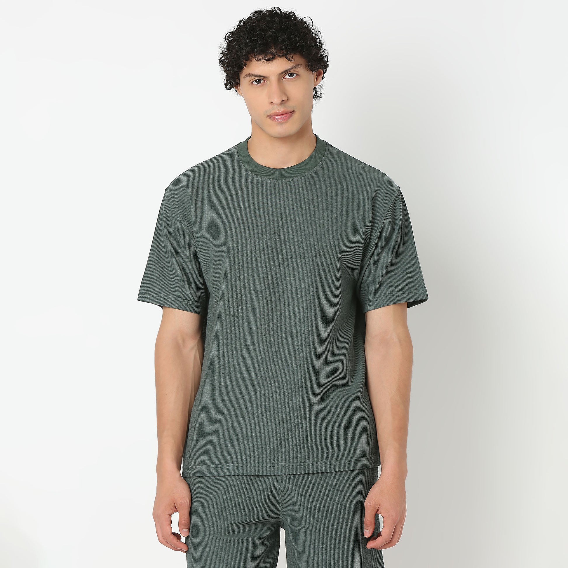 Crew Neck Structured Oversize Half Sleeve Round Neck T-Shirt