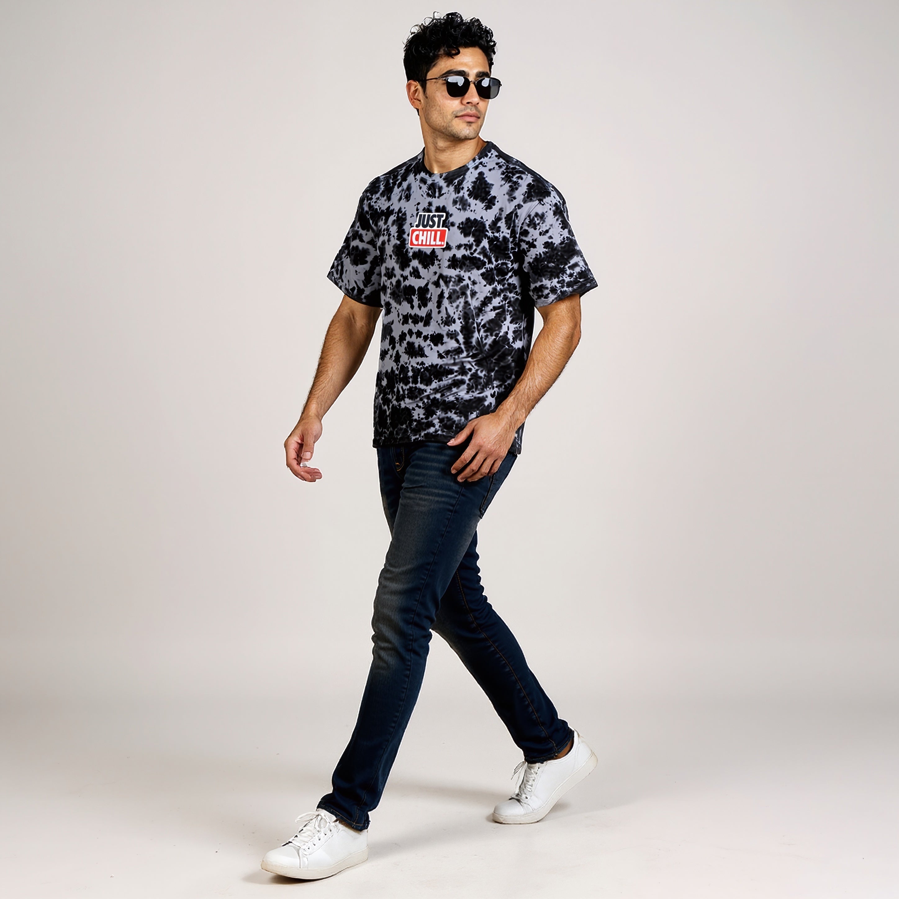 Tie and Dye Oversize Graphic T-Shirt