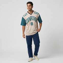 Graphic V-Neck Oversize T-Shirt