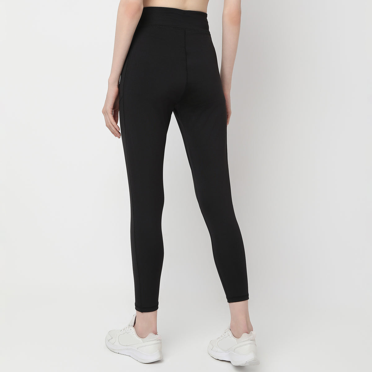 Slim Fit High Rise Jeggings