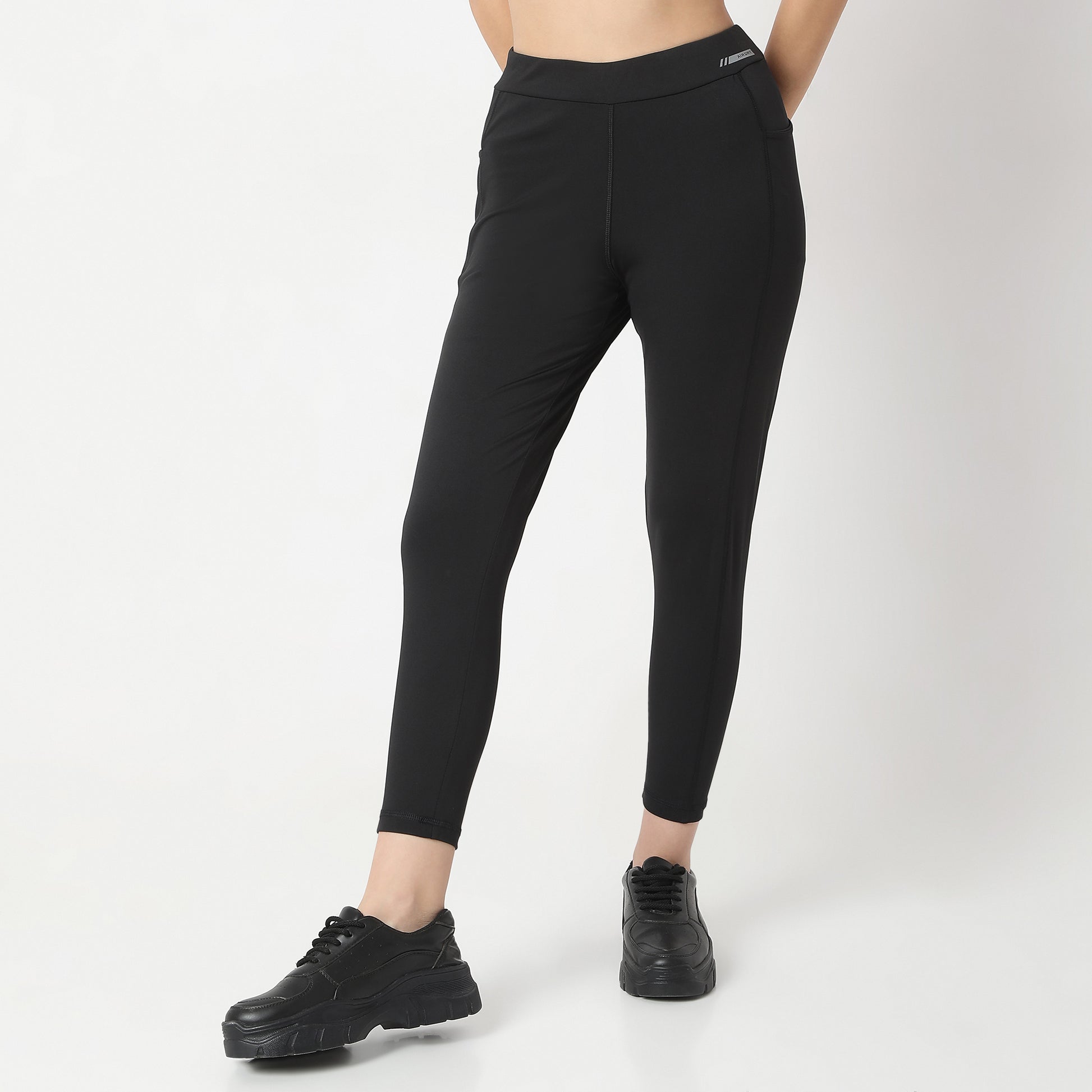 Slim Fit Solid High Rise Leggings