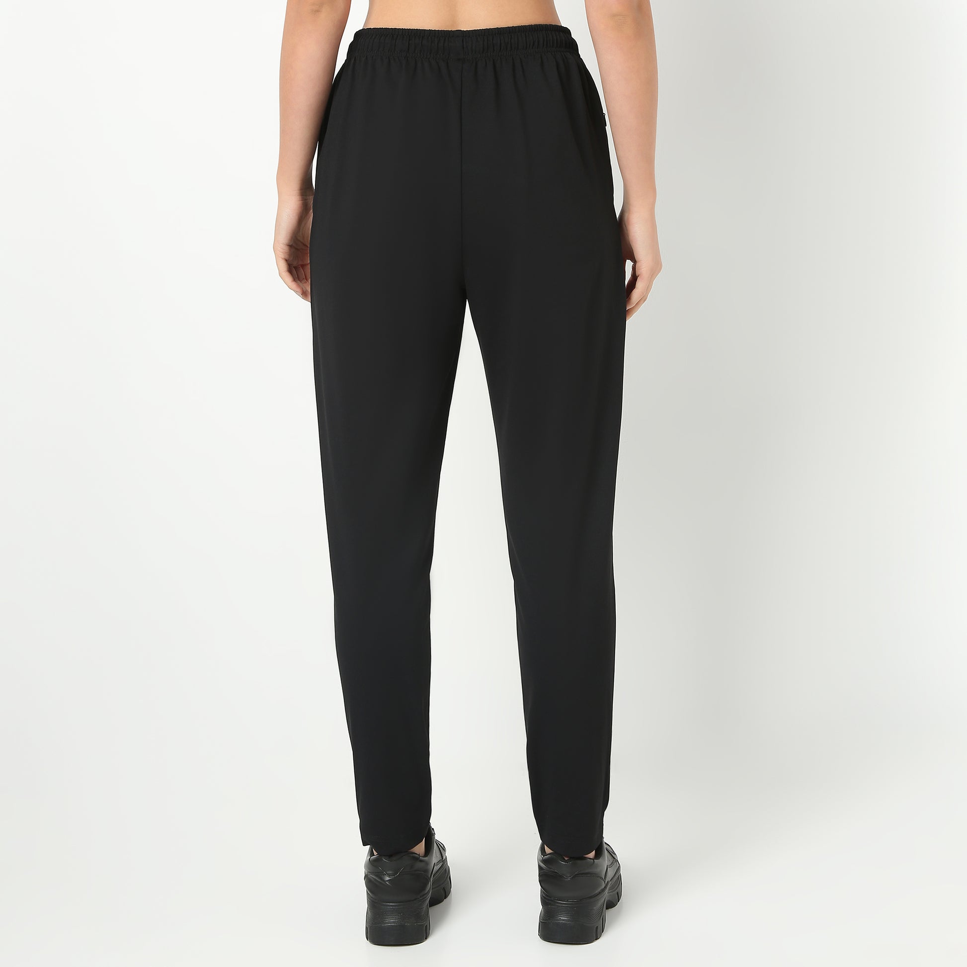 Women Solid Ankle Length Relaxed Fit Active Trackpants
