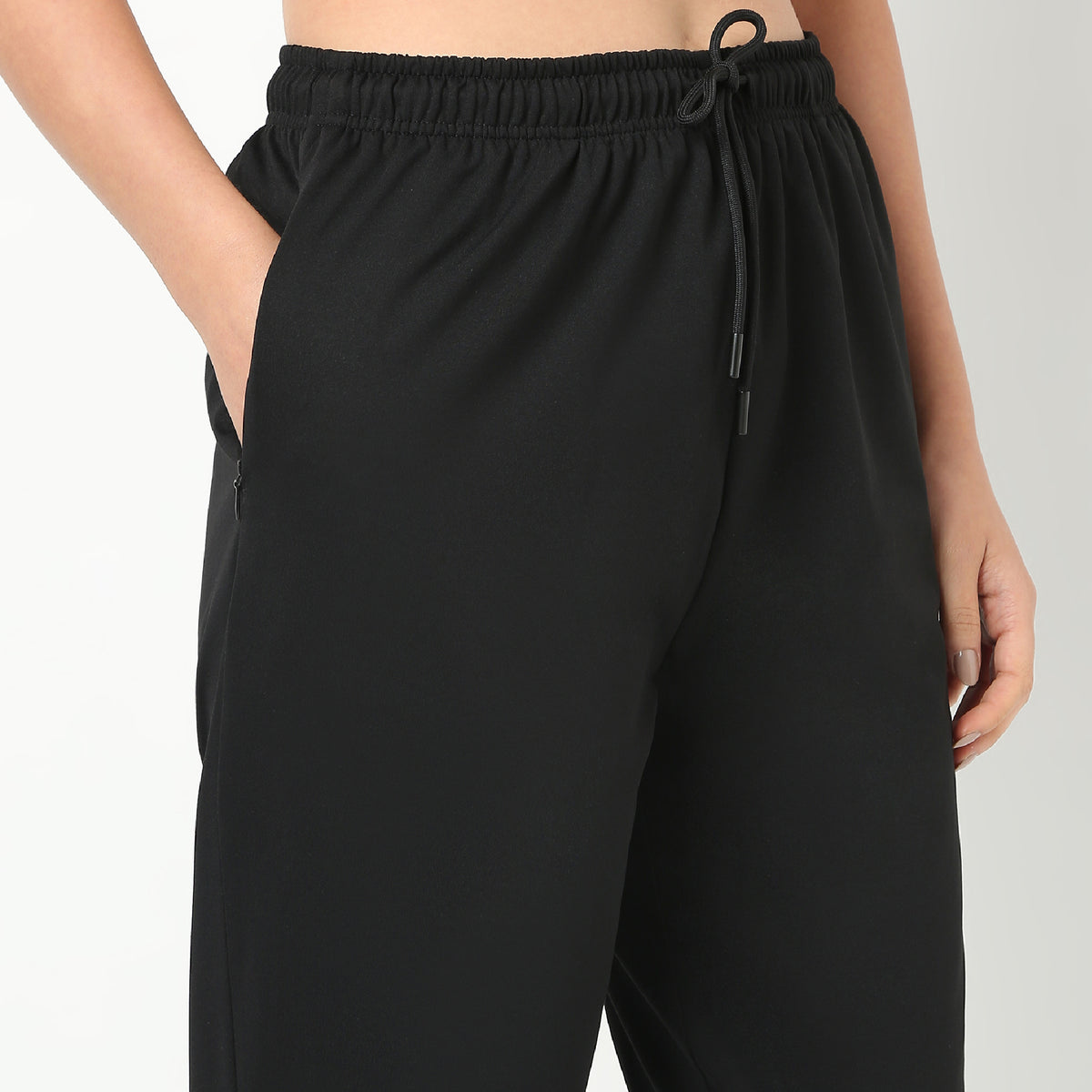 Women Solid Ankle Length Relaxed Fit Active Trackpants