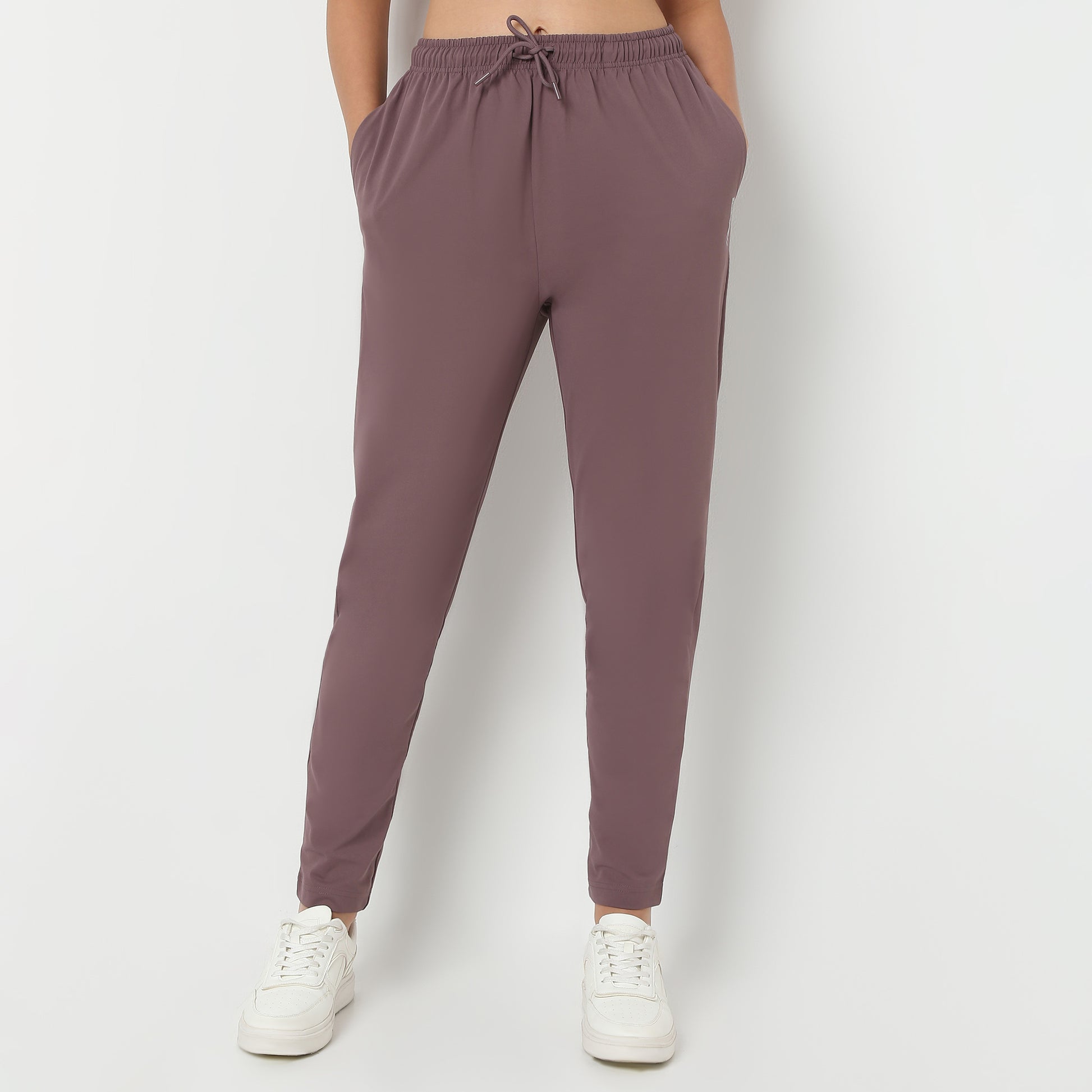 Women Solid Ankle Length Relaxed Fit Active Trackpants
