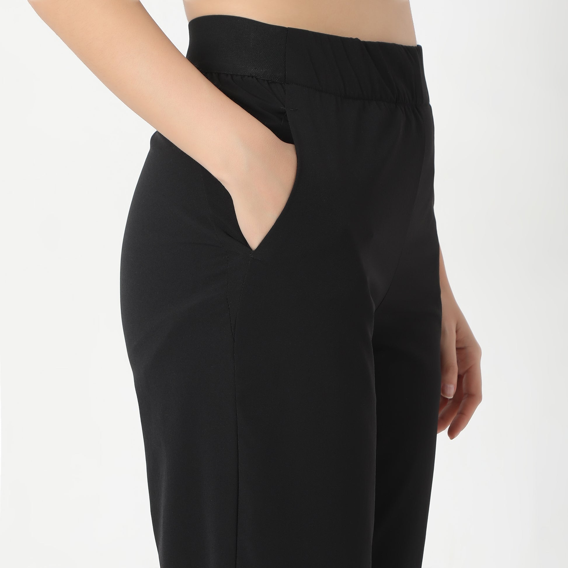 Slim Fit Solid Mid Rise Leggings