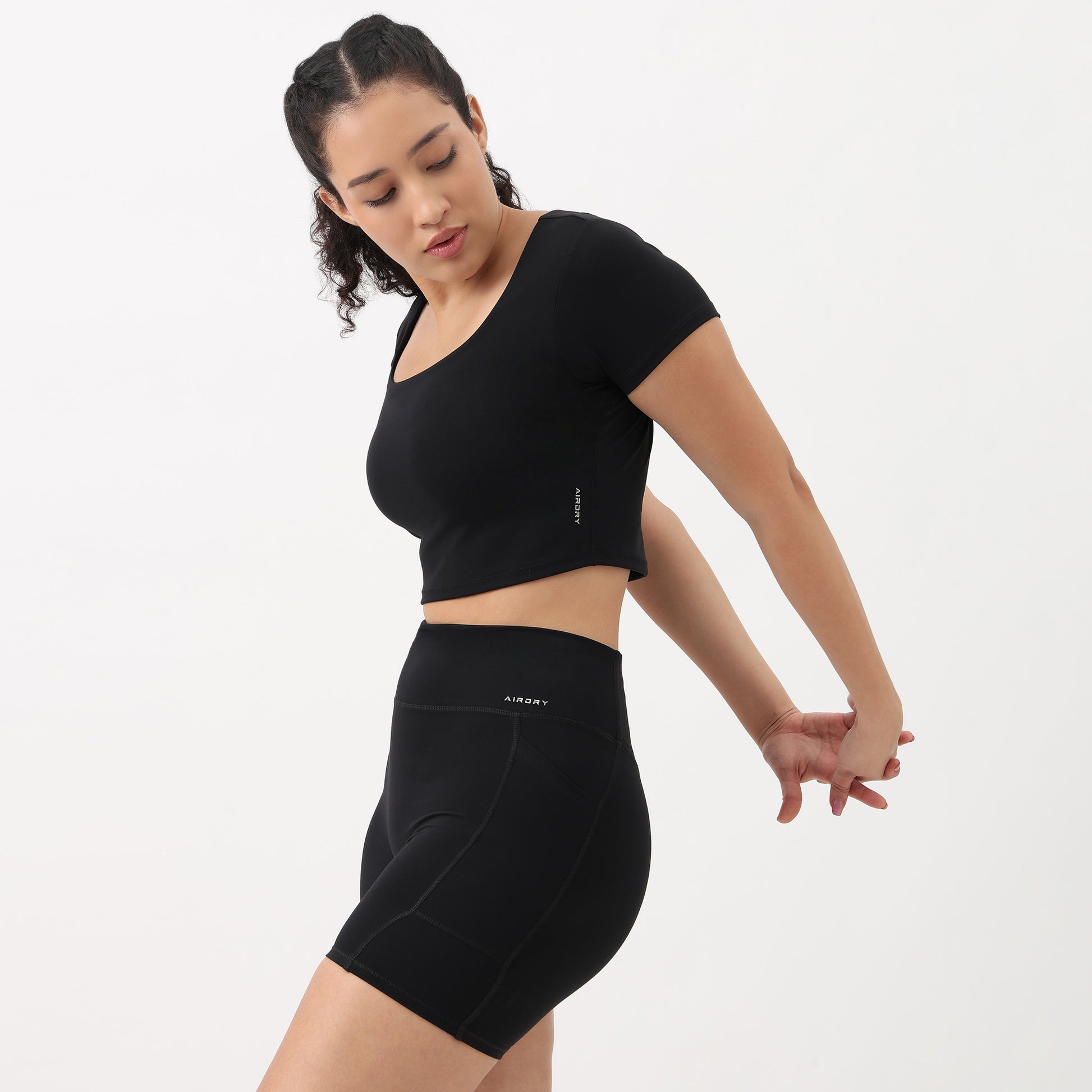 Airdry - Aviator –  Solid Regular Fit T-Shirt