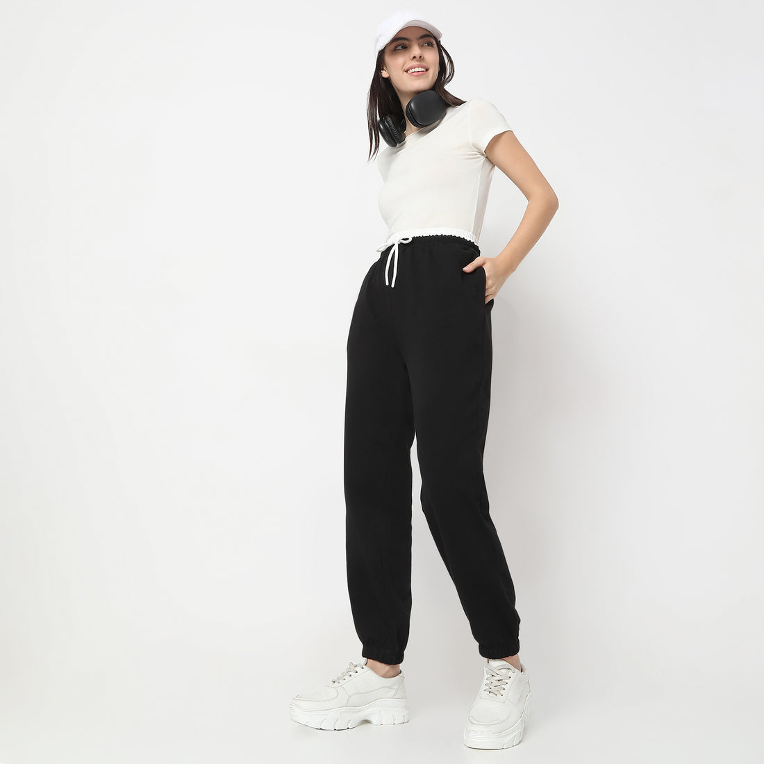 Regular Fit Solid High Rise Leggings