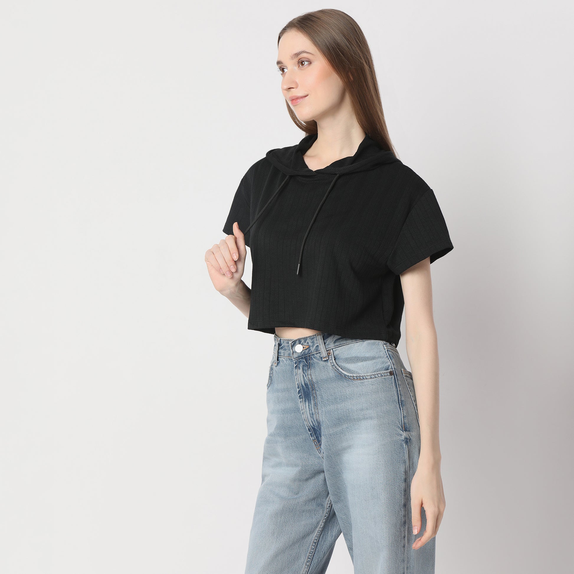 Boxy Fit Solid Cropped T-Shirt