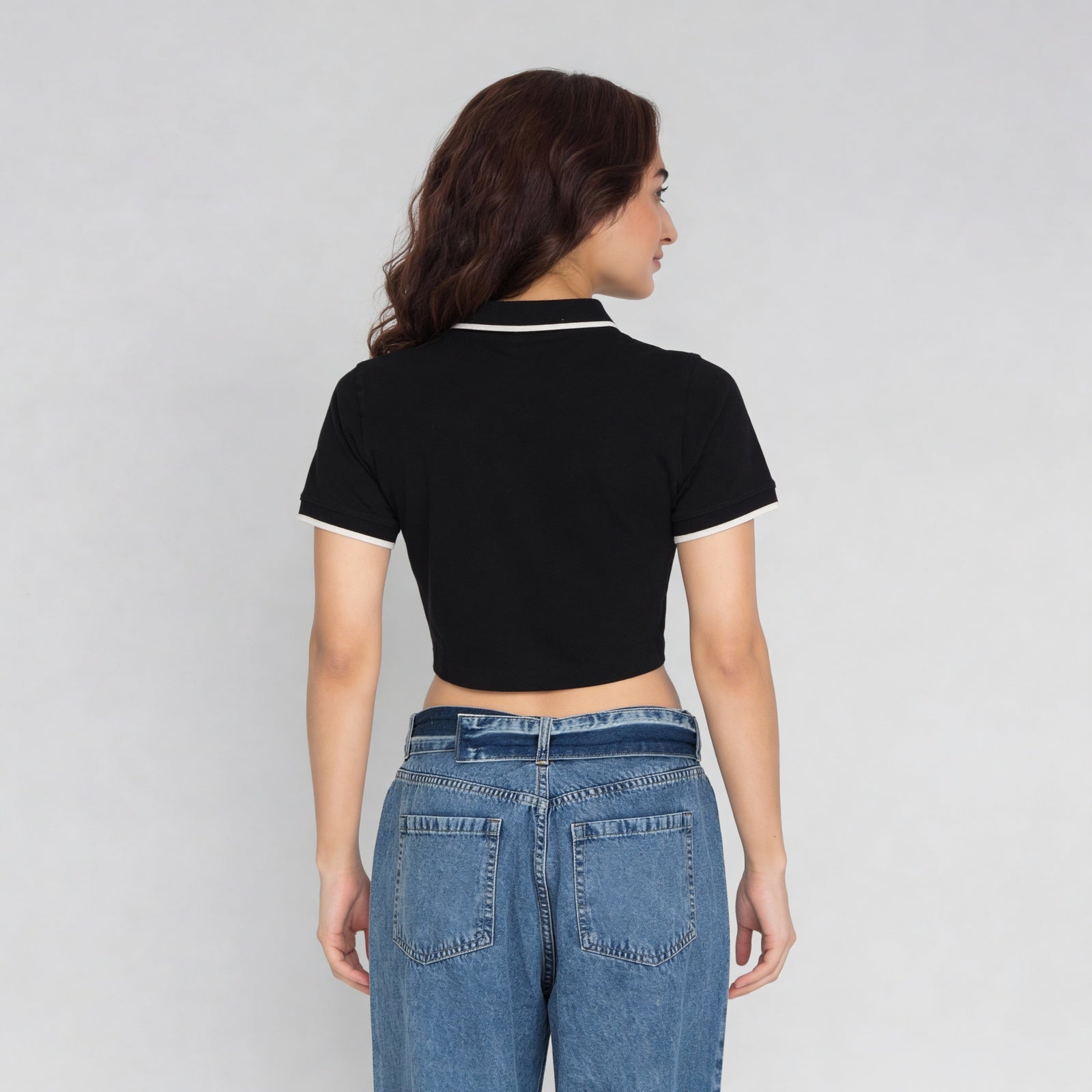Solid Slim Fit Crop T-Shirt