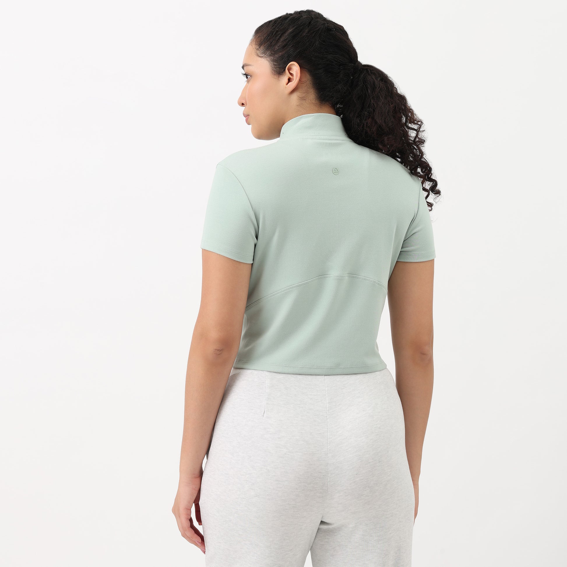 Airdry - High Neck and Zipper Slim Fit T-Shirt