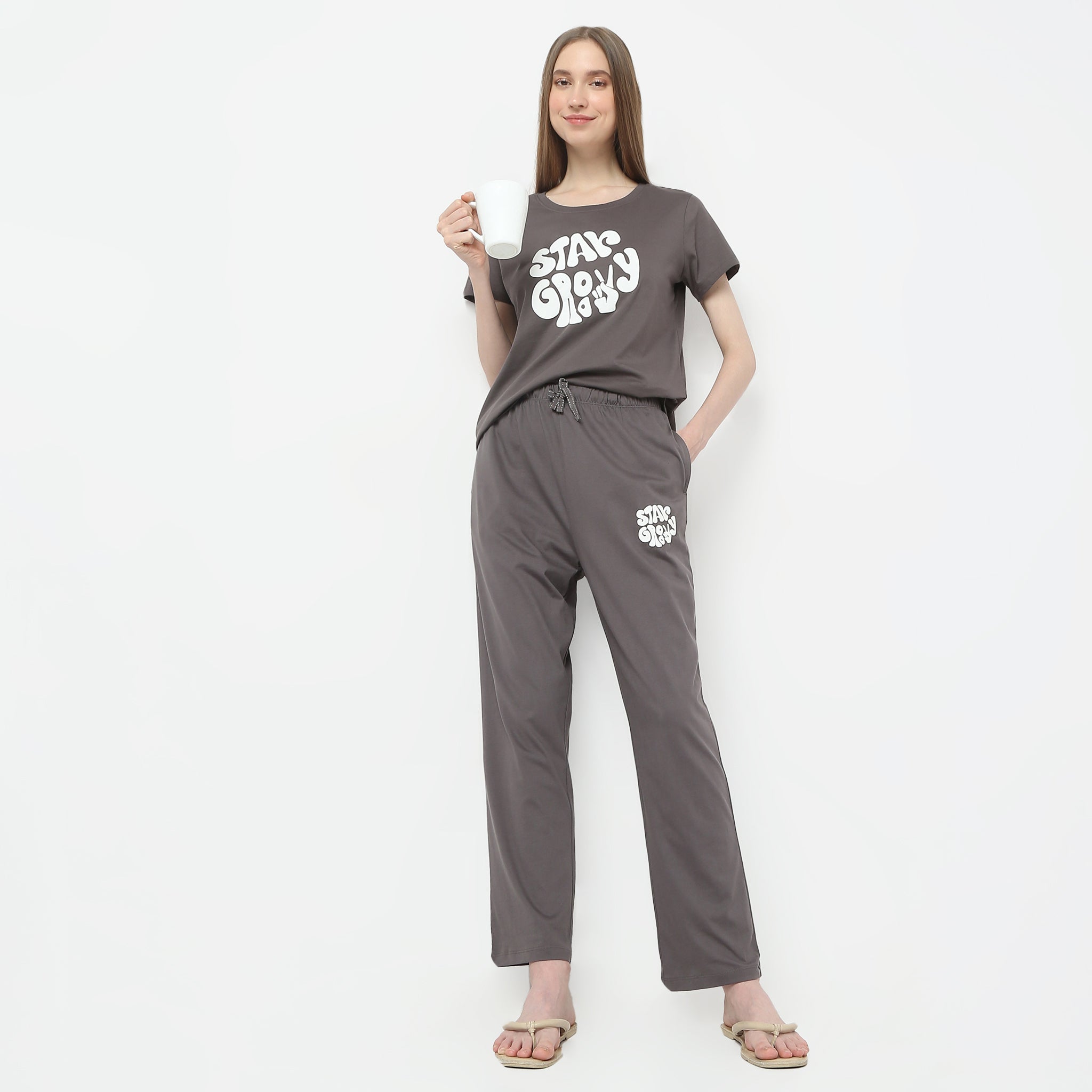 Regular Fit Solid Mid Rise Pyjamas