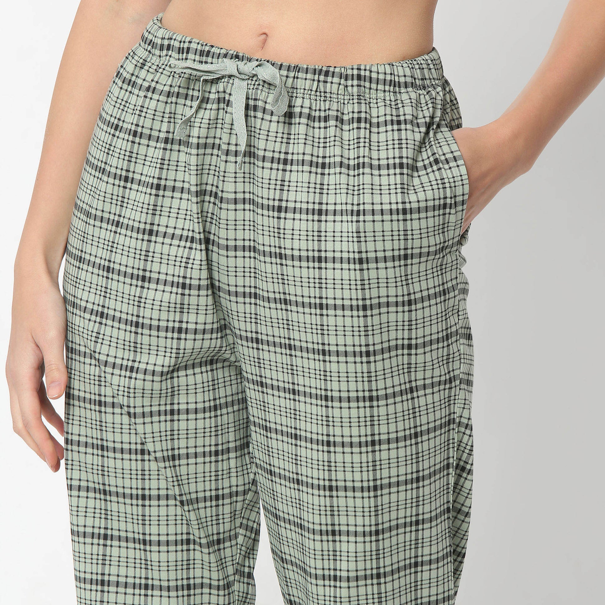 Regular Fit Printed Full Length Mid Rise Pyjamas