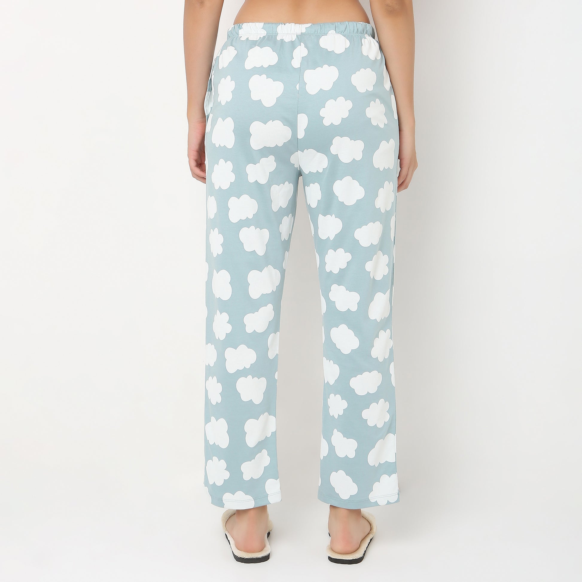 Regular Fit Printed Ankle Length Mid Rise Pyjamas
