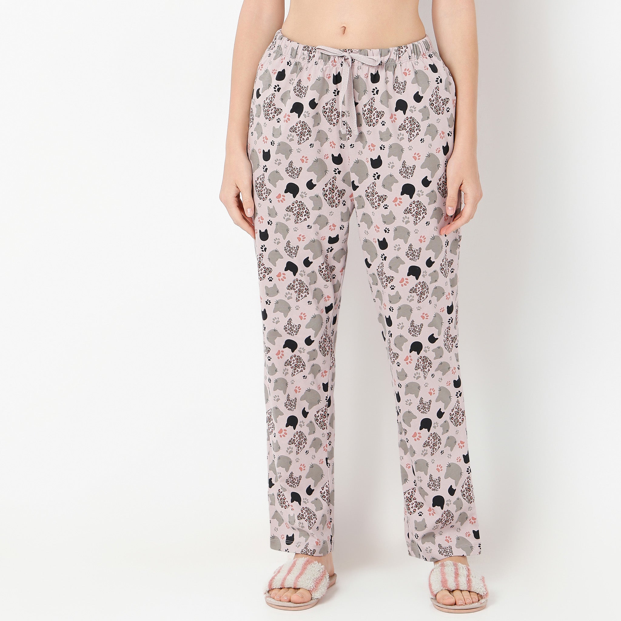 Regular Fit Animal Print Ankle Length Mid Rise Pyjamas