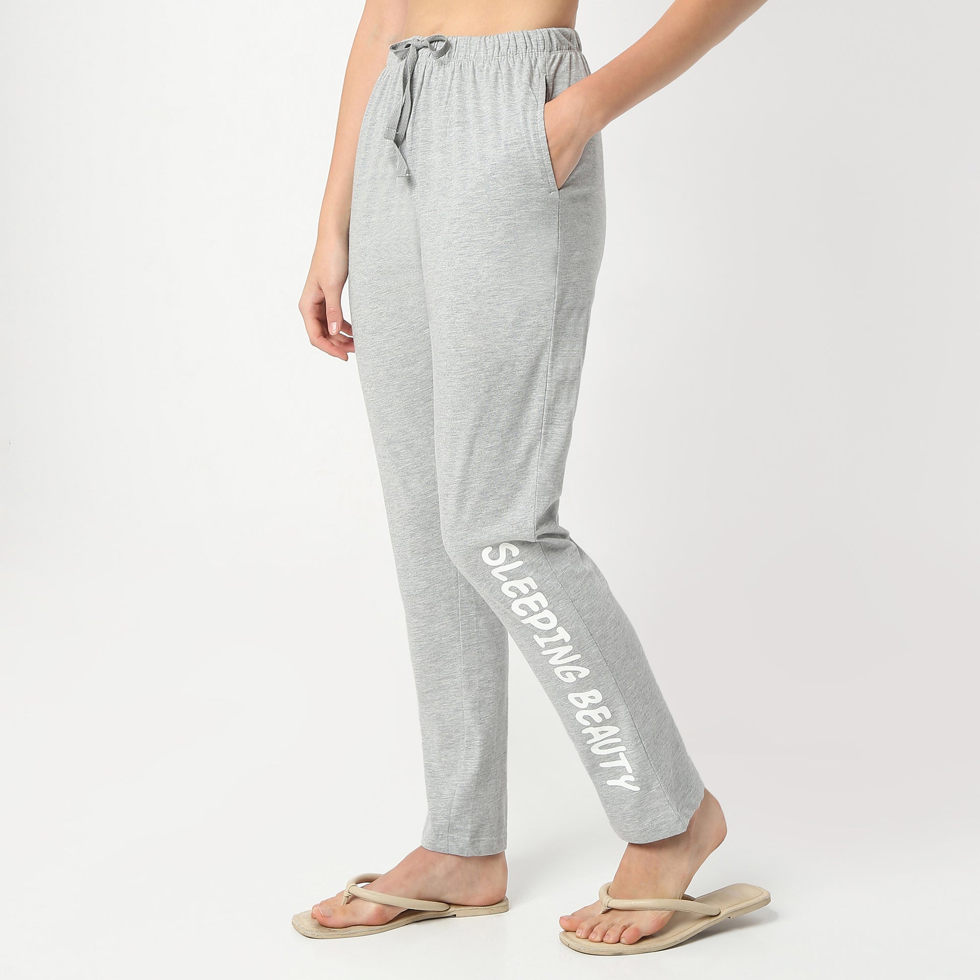 Regular Fit Printed Full Length Mid Rise Pyjamas