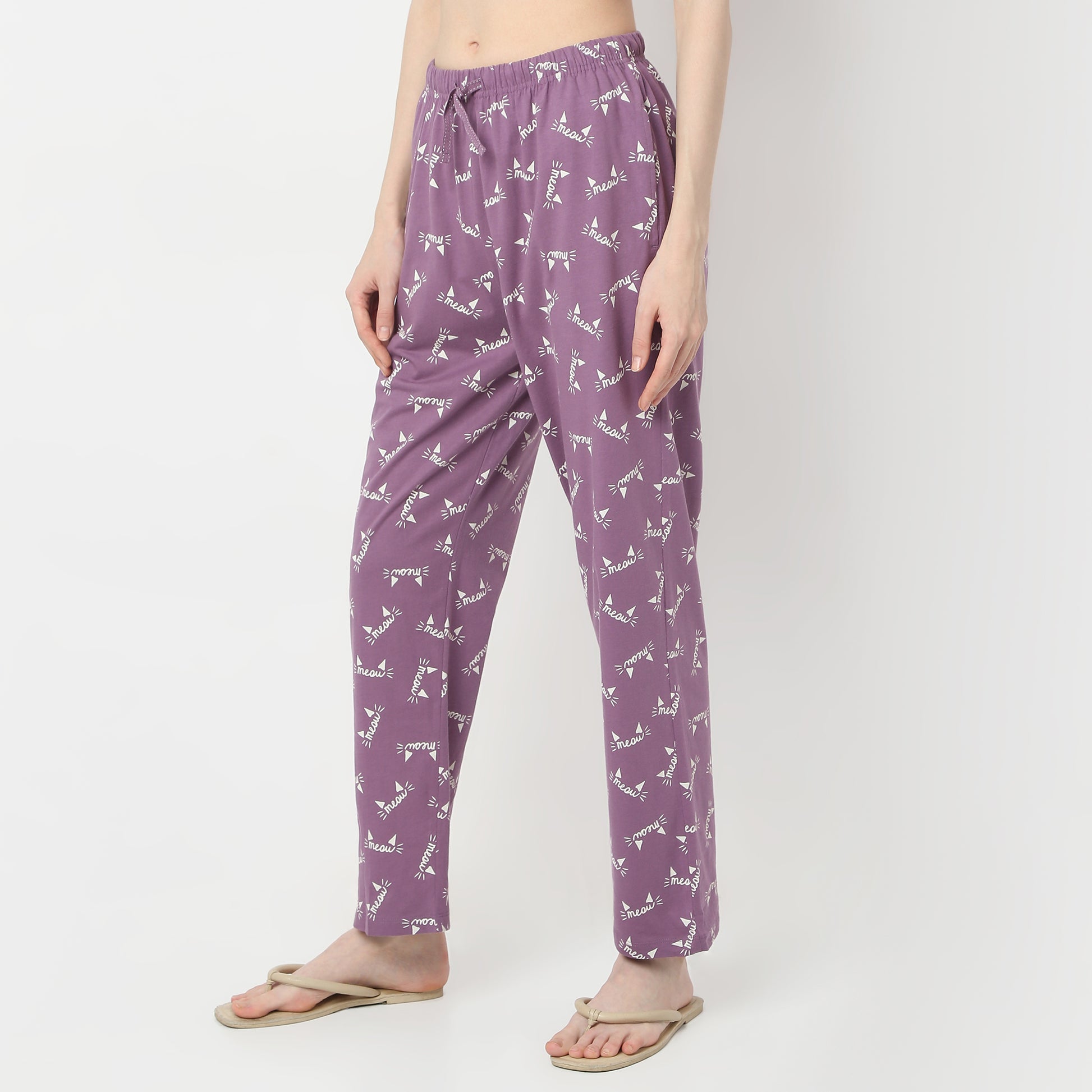 Regular Fit Printed Mid Rise Pyjamas