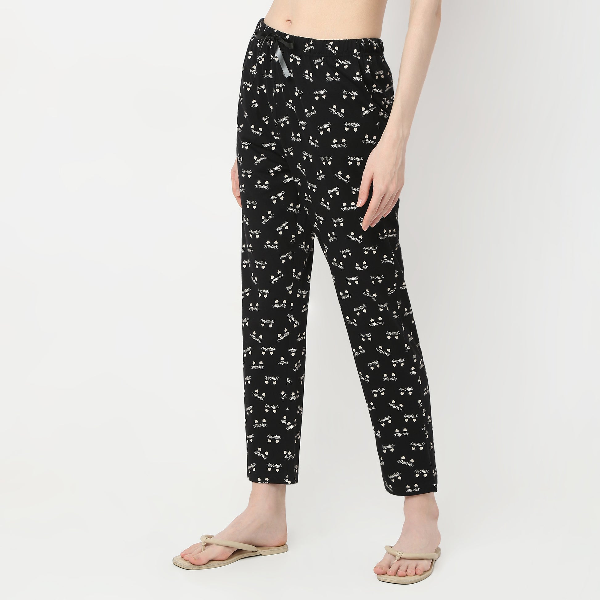 Regular Fit Printed Mid Rise Pyjamas