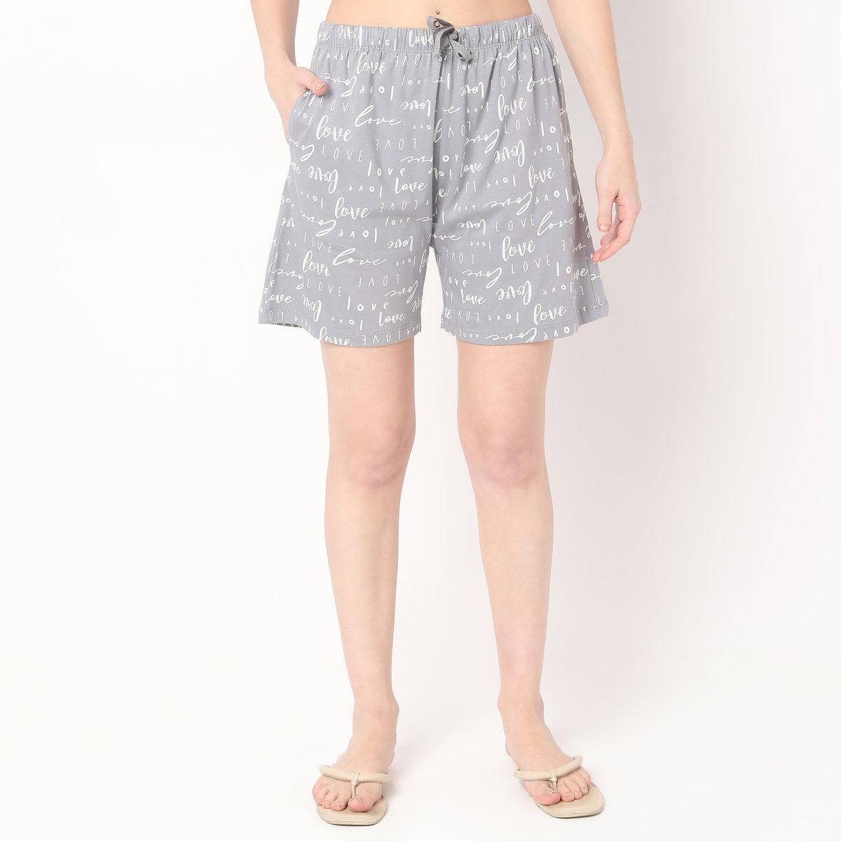 Regular Fit Printed Mid Rise Shorts