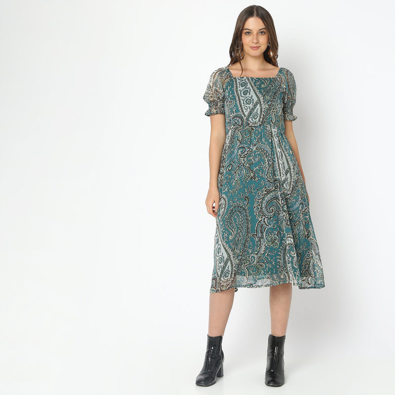 Regular Fit Printed Dress