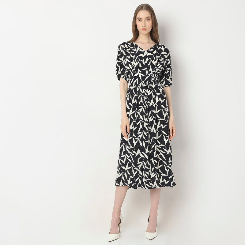 Regular Fit Printed Dress