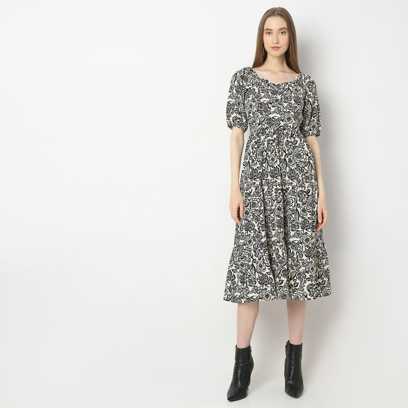 Regular Fit Printed Dress