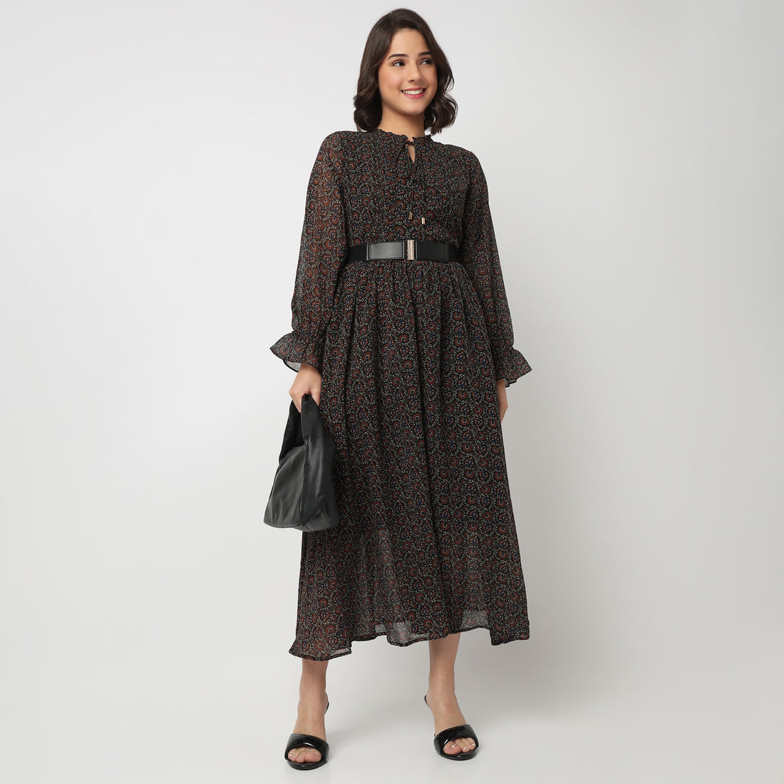 Printed Tie-Up Neck Dress