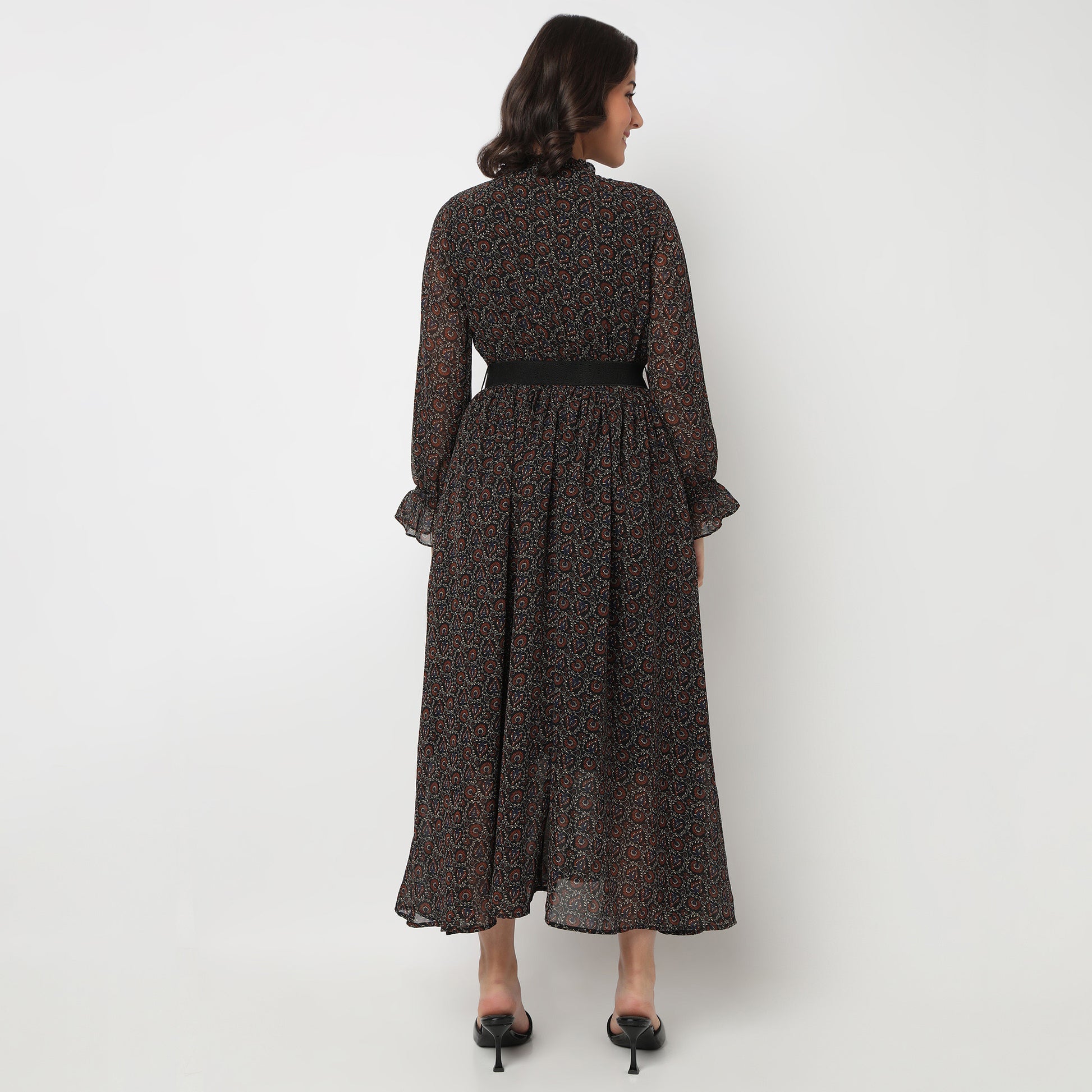 Printed Tie-Up Neck Dress
