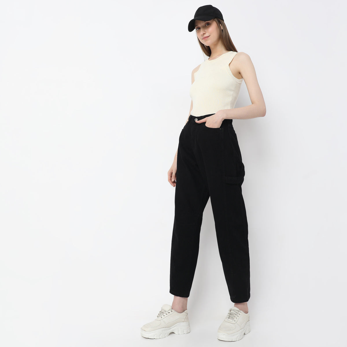 Solid Ankle-Length High-Waist Slouch Fit Jeans with Baggy Look