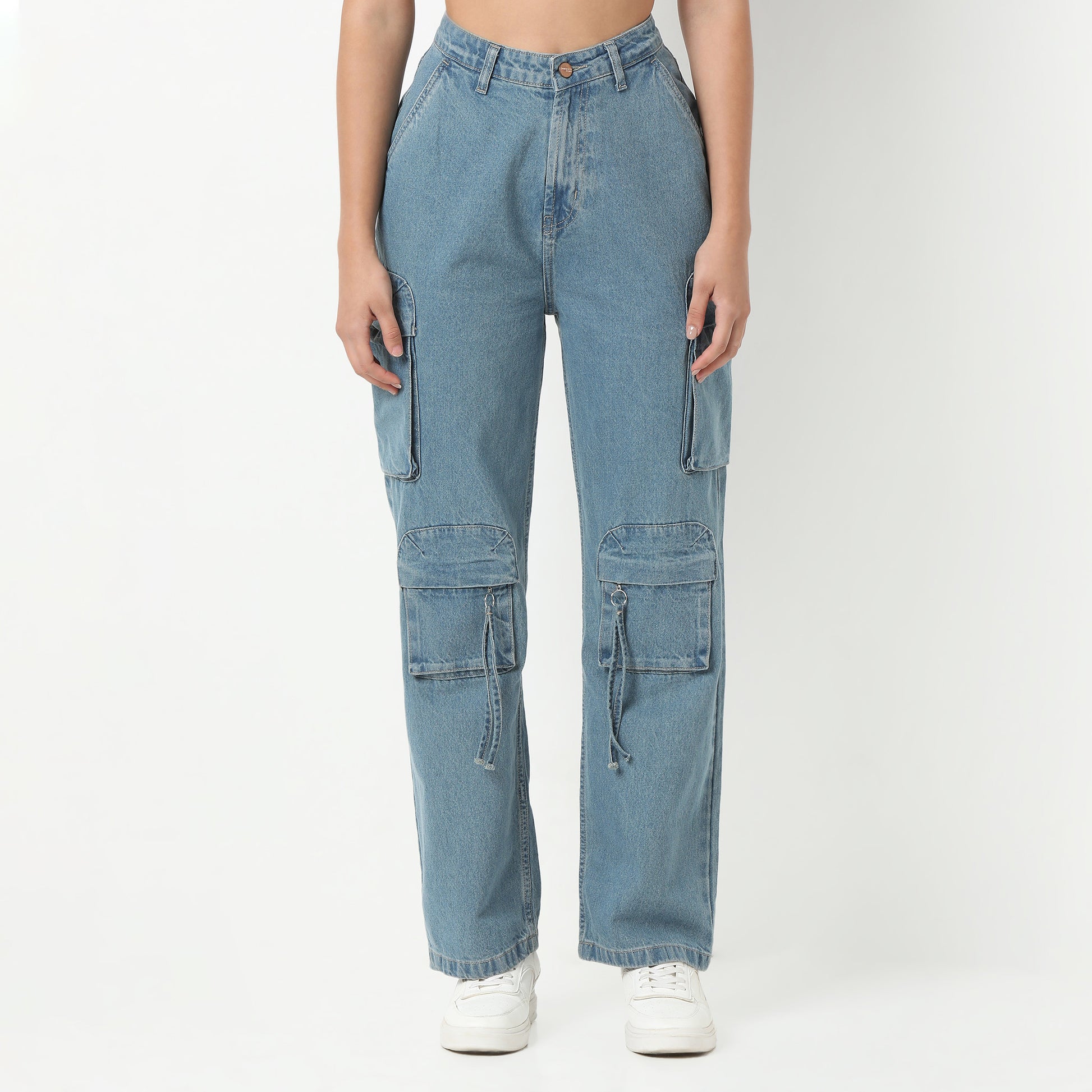 Highwaist 8 Pockets Straight Fit Cargos